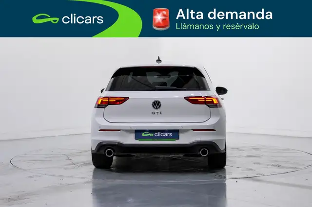 Volkswagen Golf view 4