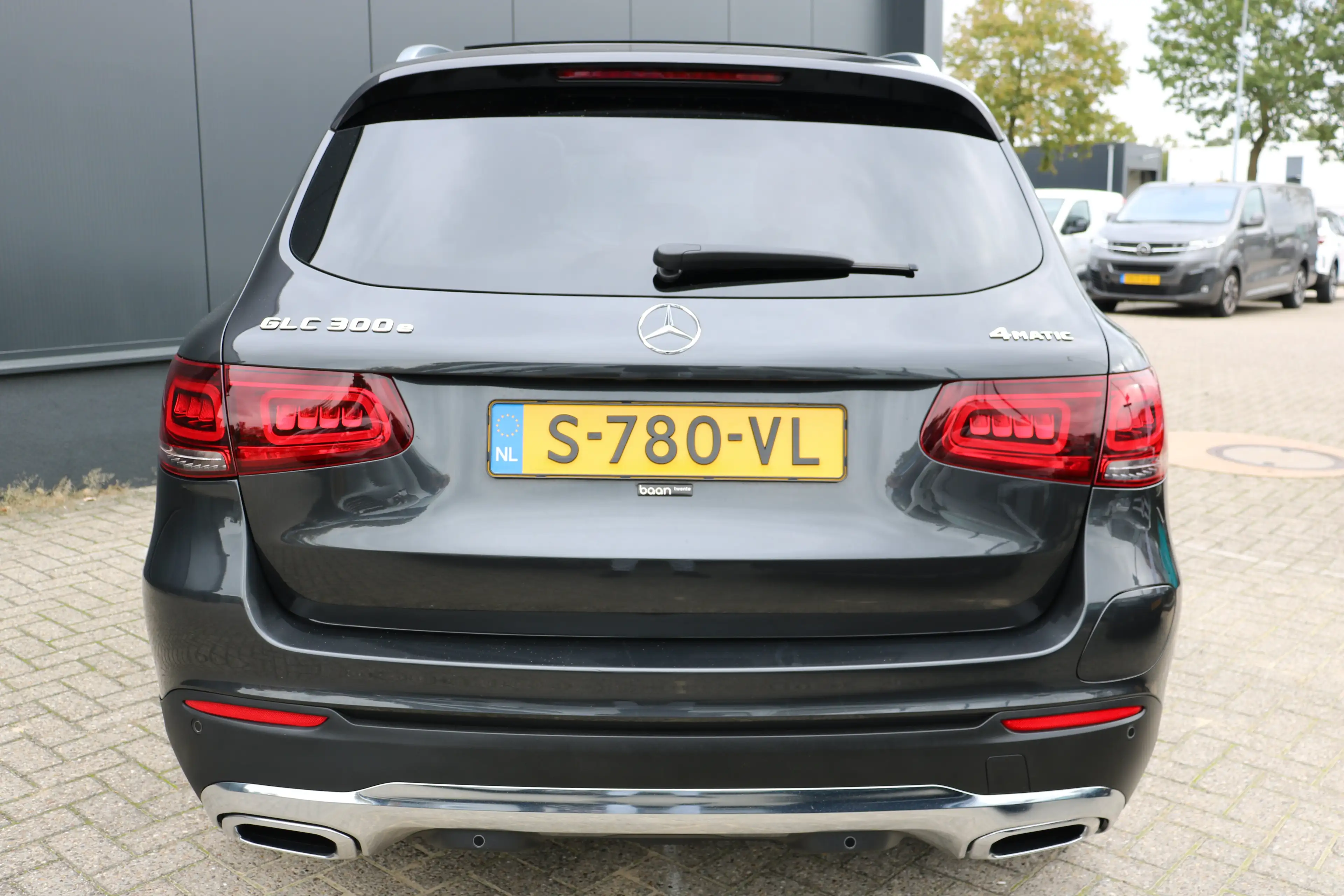 Mercedes-Benz GLC 300 300e 4MATIC 320pk | Camera 360 Graden | Navi | Pan — photo 5