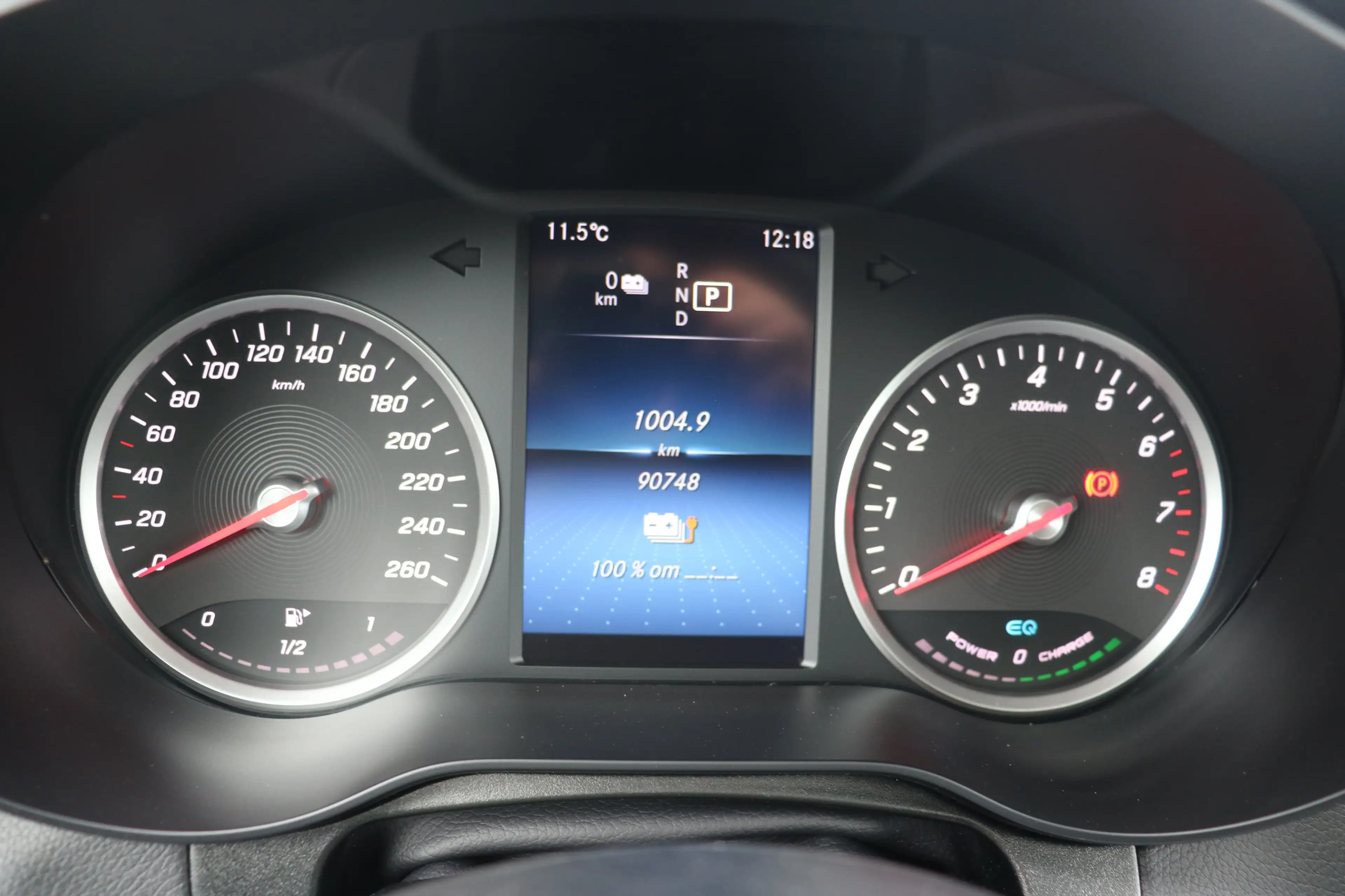Mercedes-Benz GLC 300 300e 4MATIC 320pk | Camera 360 Graden | Navi | Pan — photo 25