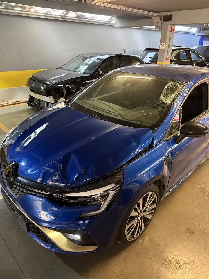 Renault Clio Citadine 3 portes — photo 11