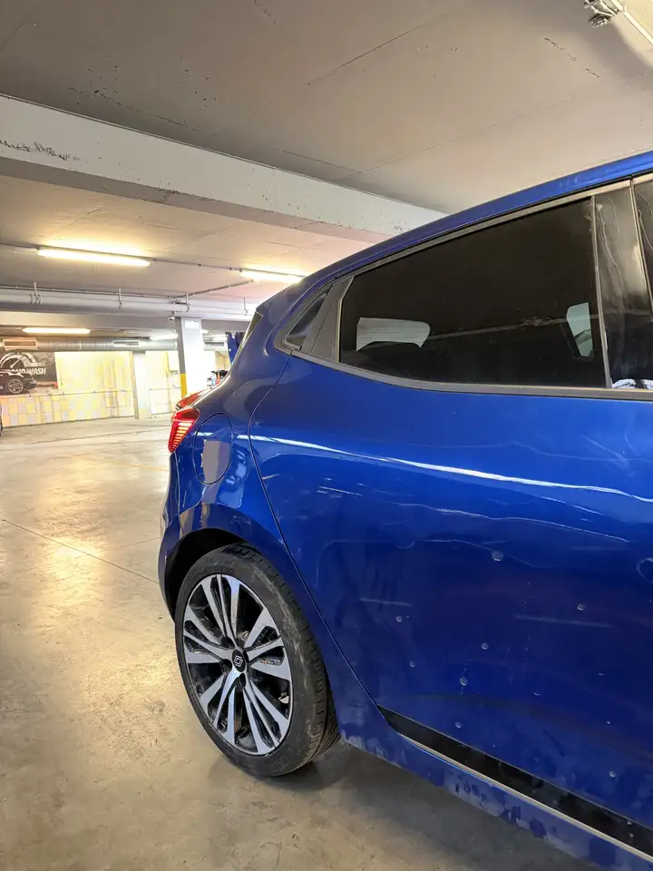 Renault Clio Citadine 3 portes — photo 12