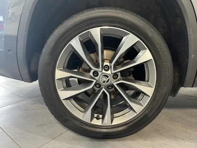 Skoda Kodiaq view 3