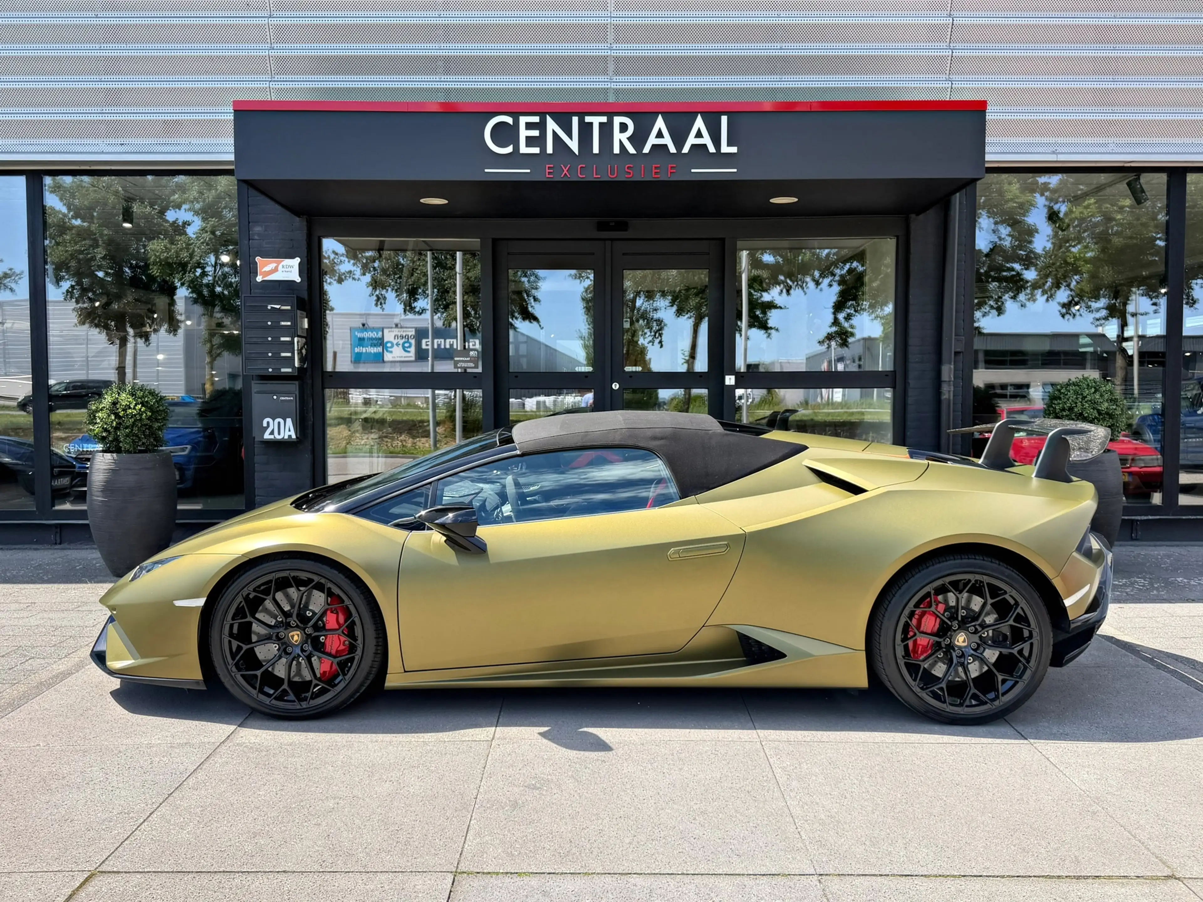 Lamborghini Huracán 5.2 V10 Performante Spyder Lift|Sport-Seats|Senson — photo 12