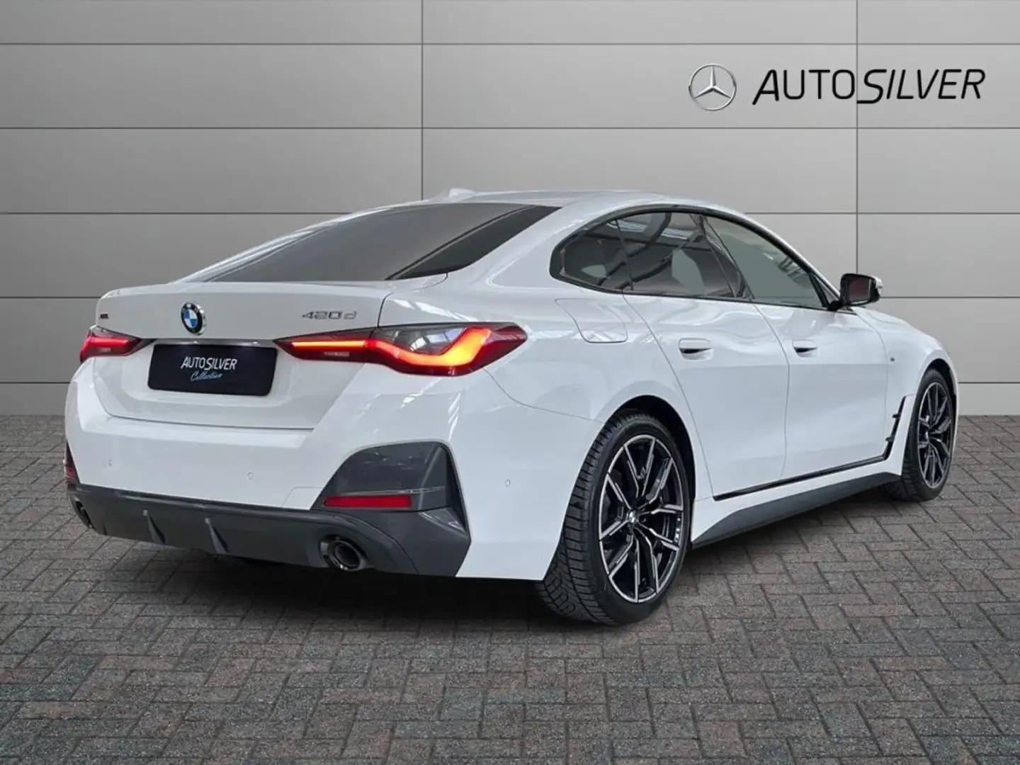 BMW 420 d 48V xDrive Coupé Msport Bianco - 2