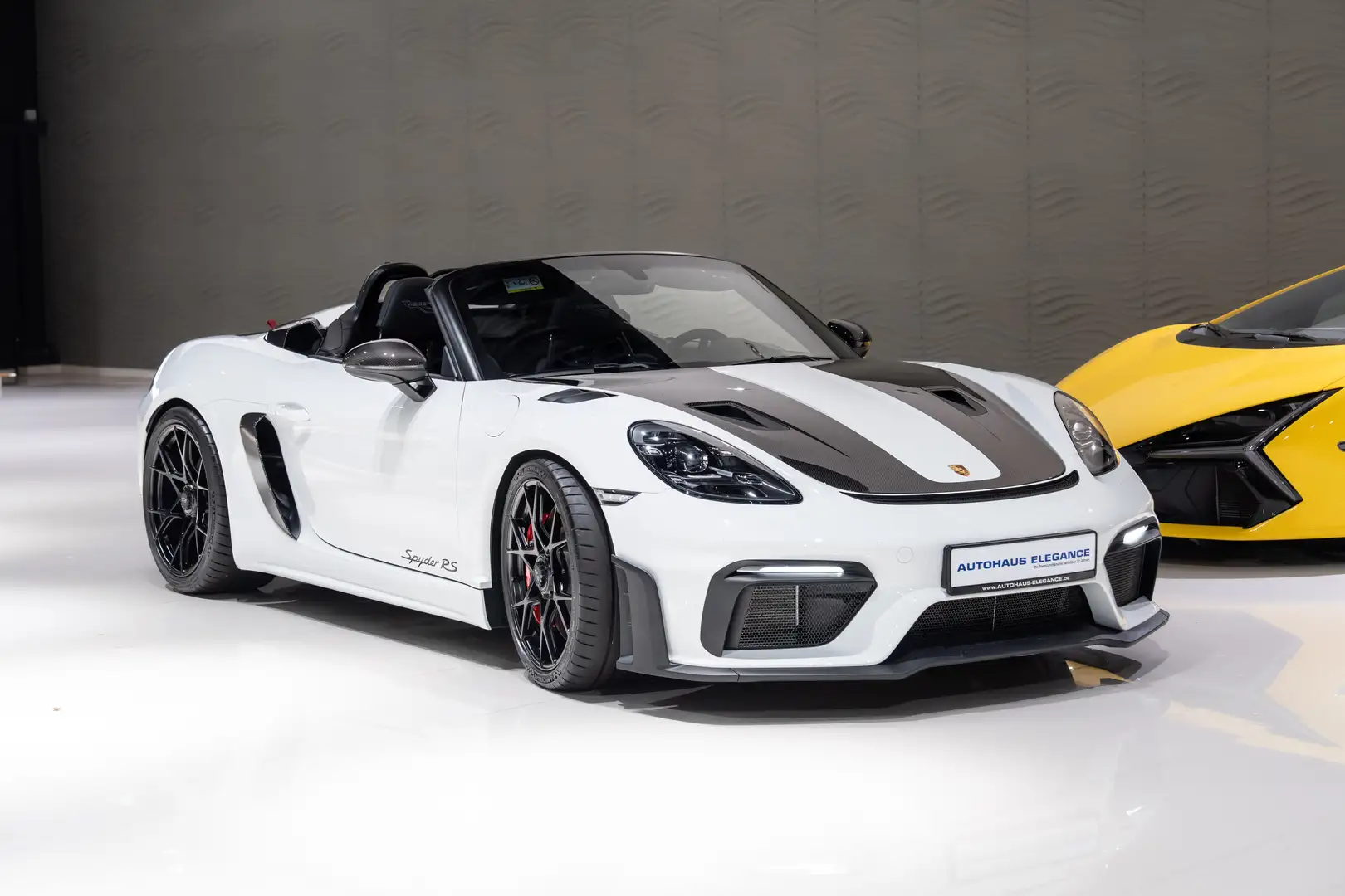 Porsche 718 Spyder RS*CARBON-PAKET*CARBON-SITZE Weiß - 2