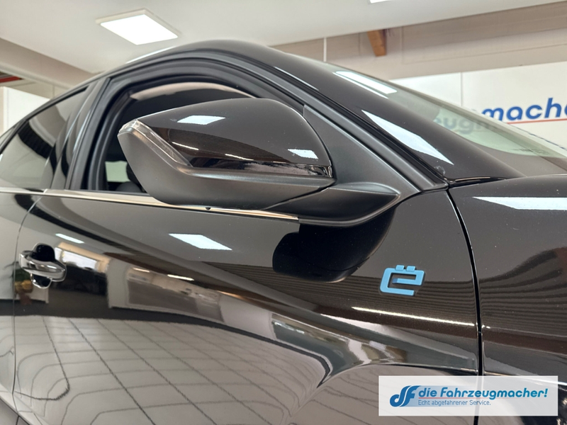 Citroen C4 e - Shine HUD Navi 360 Kamera LED Apple CarPlay An — photo 10