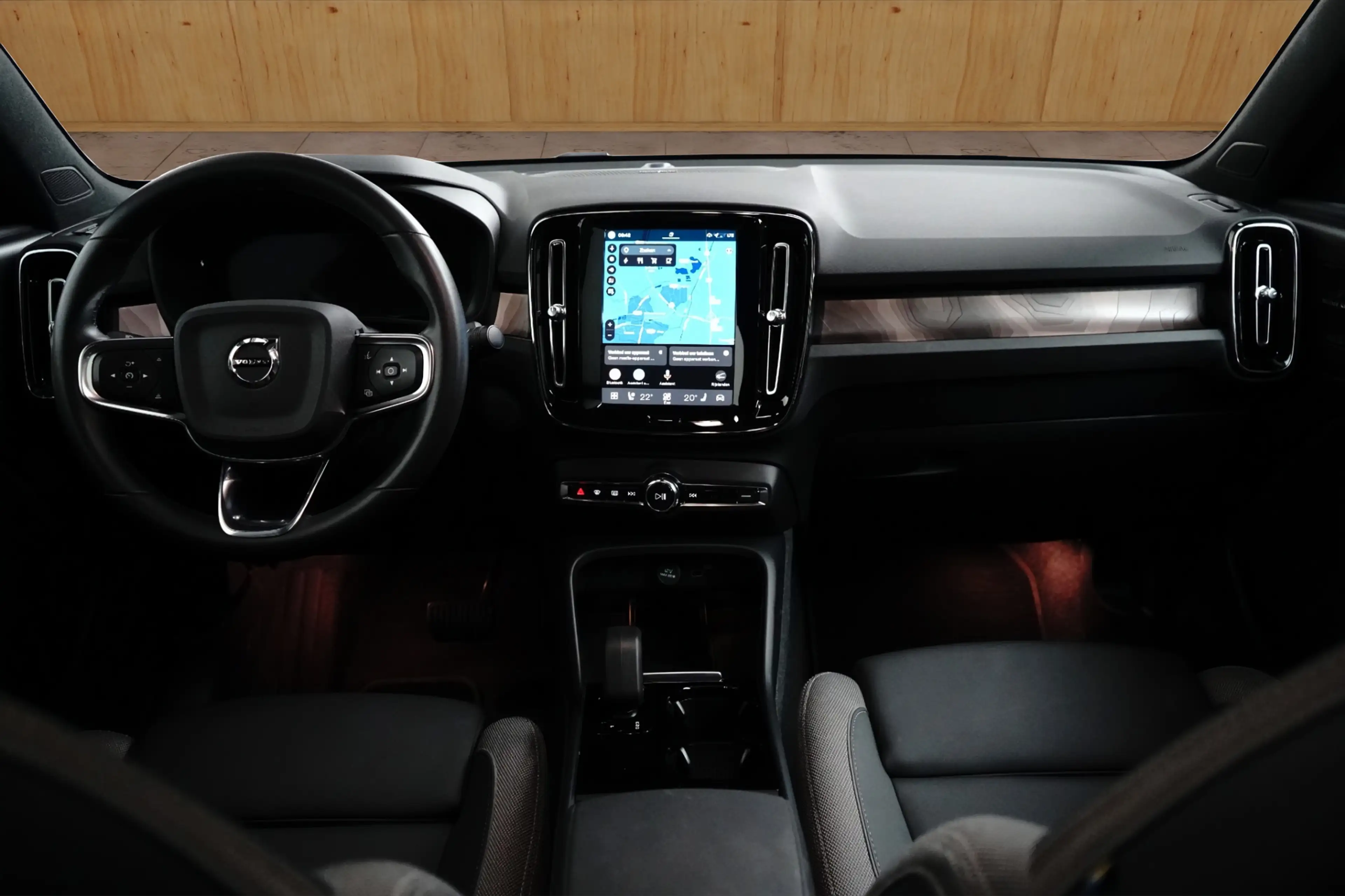 Volvo C40 Ultimate Recharge Pure Electric 2WD | Harman Kardo — photo 8