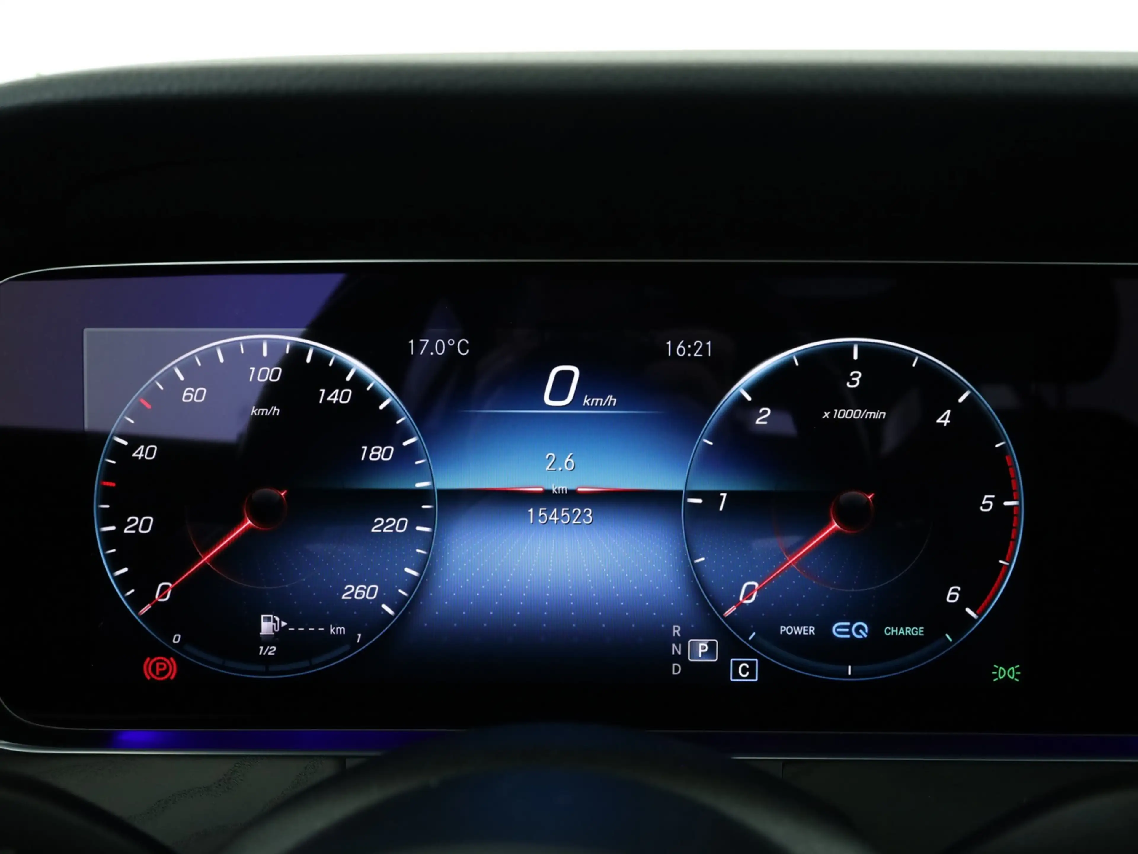 Mercedes-Benz E 220 d T Avantgarde*AHK*Panorama*HUD*LED*Distr. — photo 12