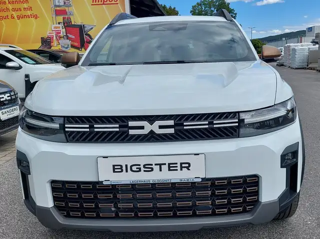 Dacia Bigster Hybrid 155 Extreme mit Schiebedach