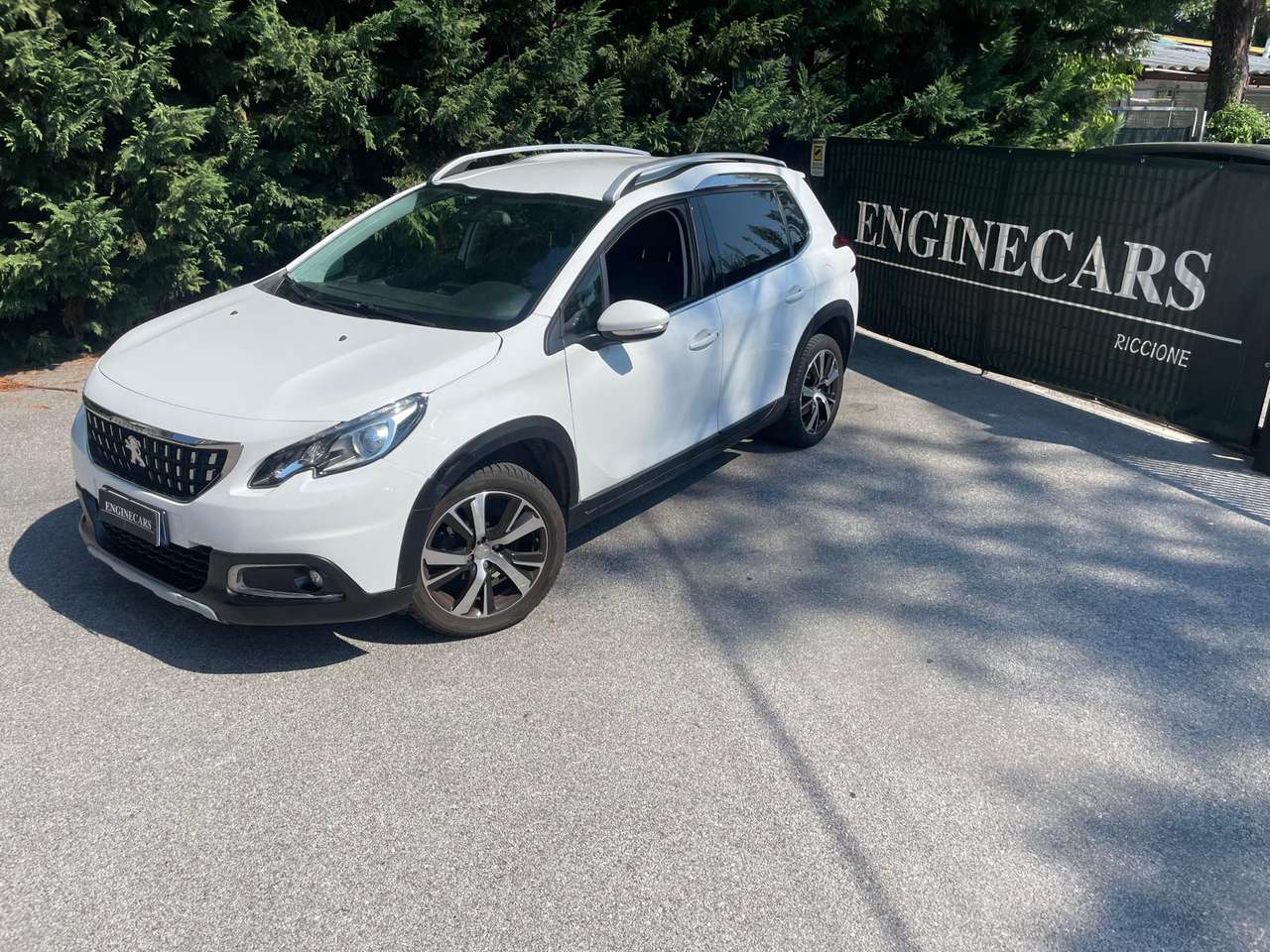 Peugeot 2008 2008 1.6 bluehdi Active 100cv my16