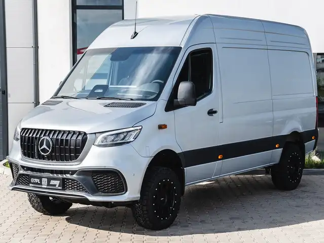 Mercedes-Benz Sprinter Sprinter 319 CDI AWD 4x4 FULL Custom "AMG" Bumper
