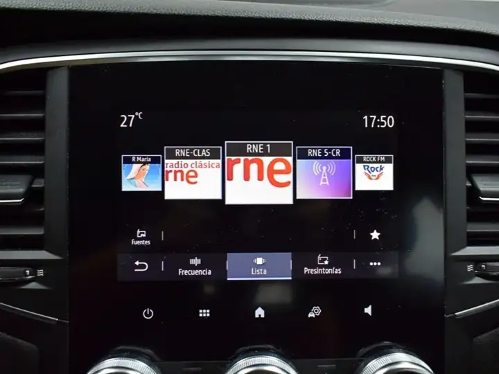 Renault Mégane 2023, foto 21