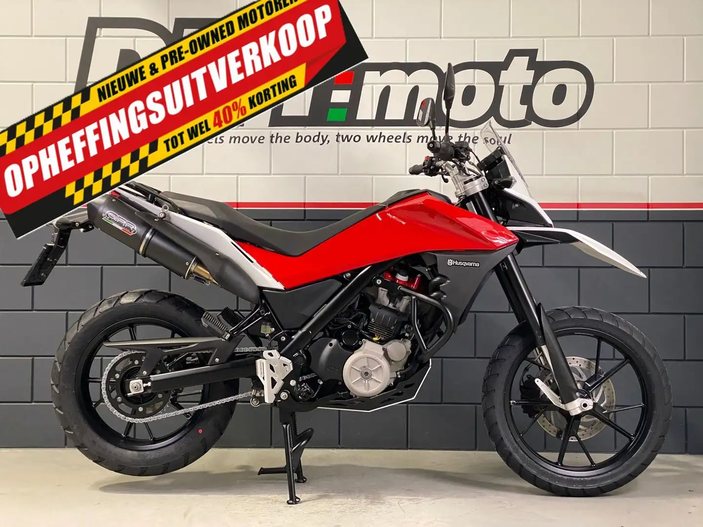 Husqvarna TR 650 STRADA ABS bijela - 2