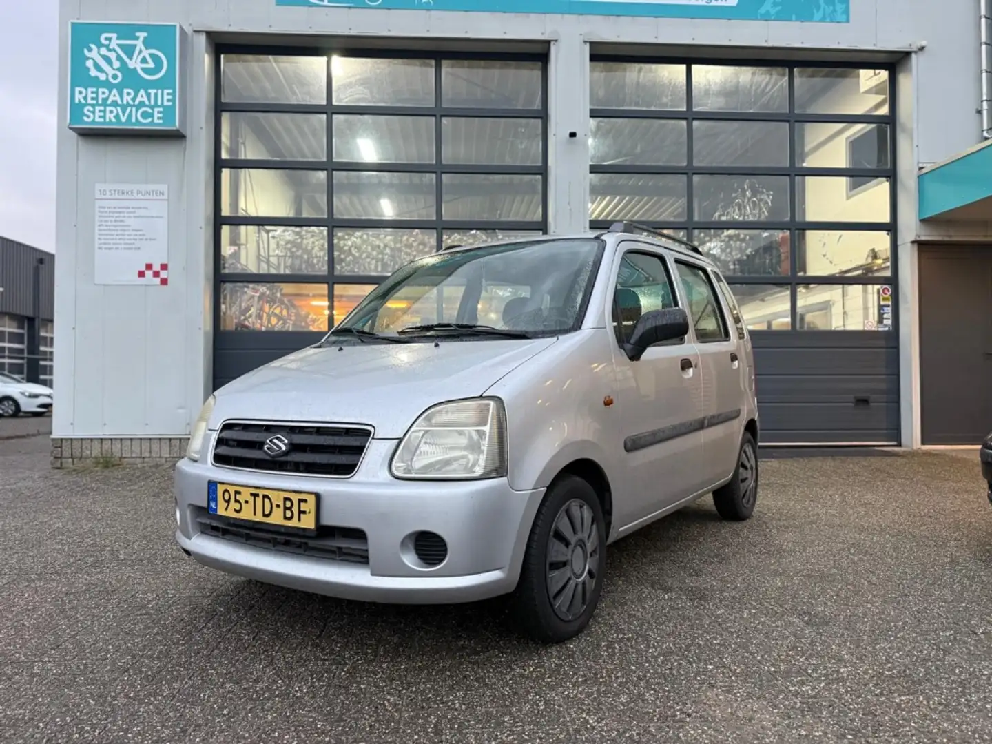 Suzuki Wagon R+ 1.2 Comfort Grau - 1