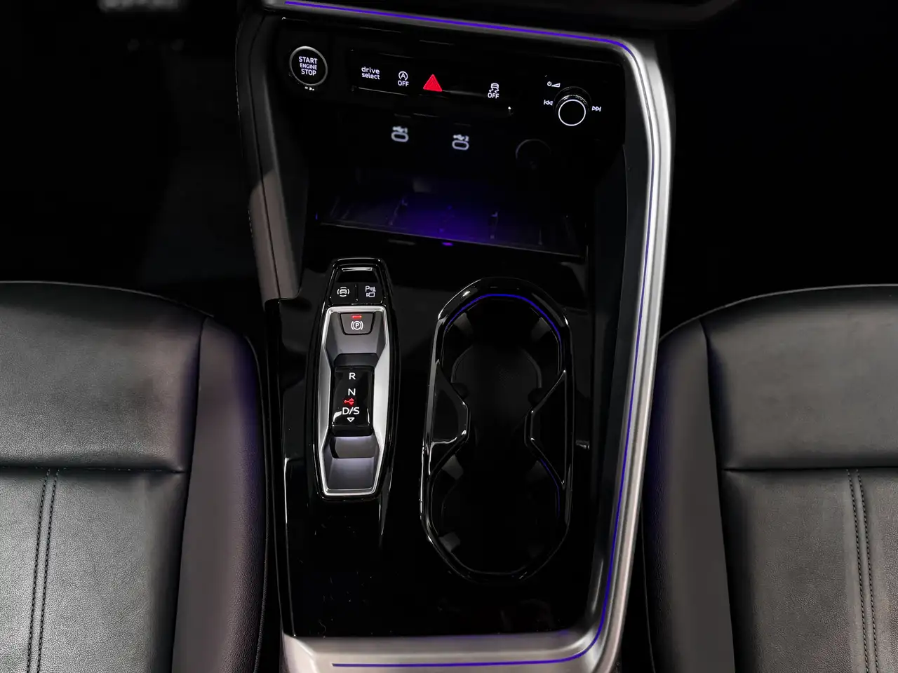 Audi Q5 снимка Audi Q5