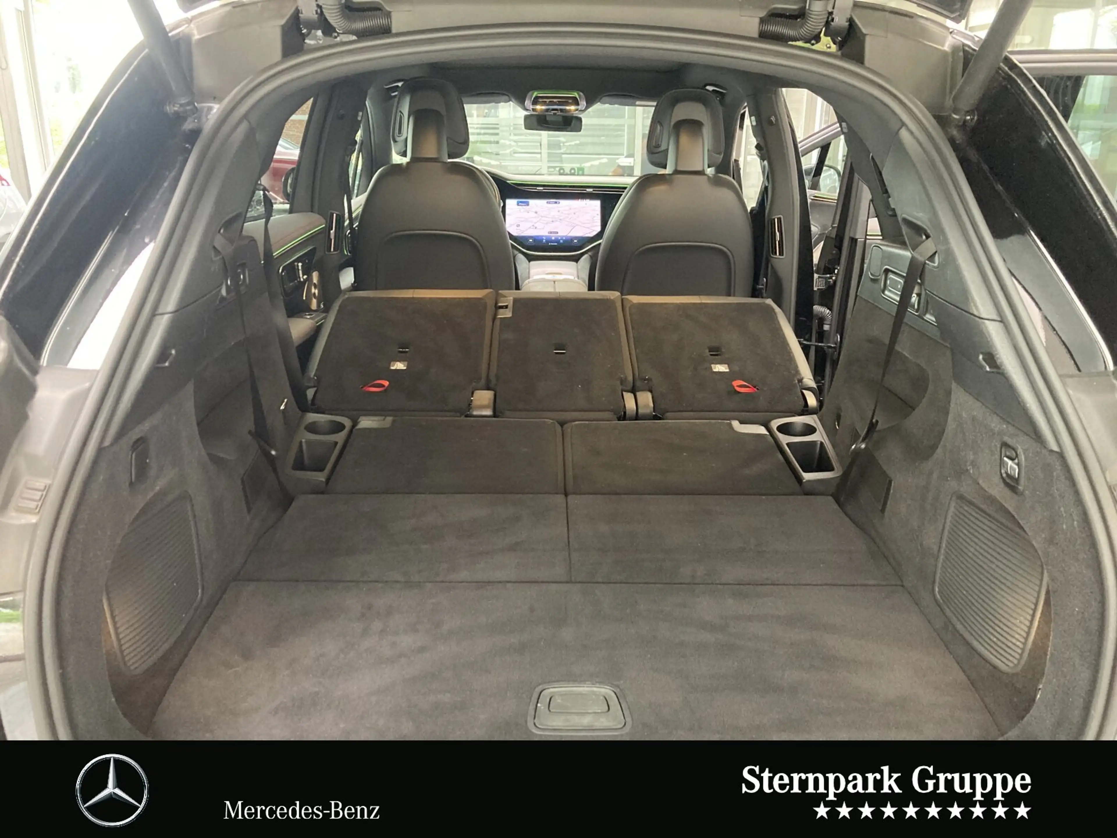Mercedes-Benz EQS SUV EQS 450 4M SUV AMG 7Sitze+Hyper+Pano+Bur+HUD*HAL — photo 9