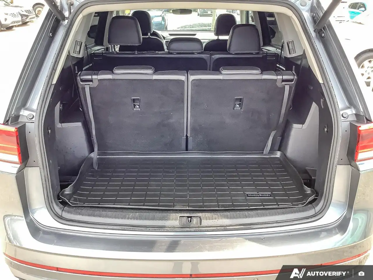 Volkswagen Atlas снимка Volkswagen Atlas