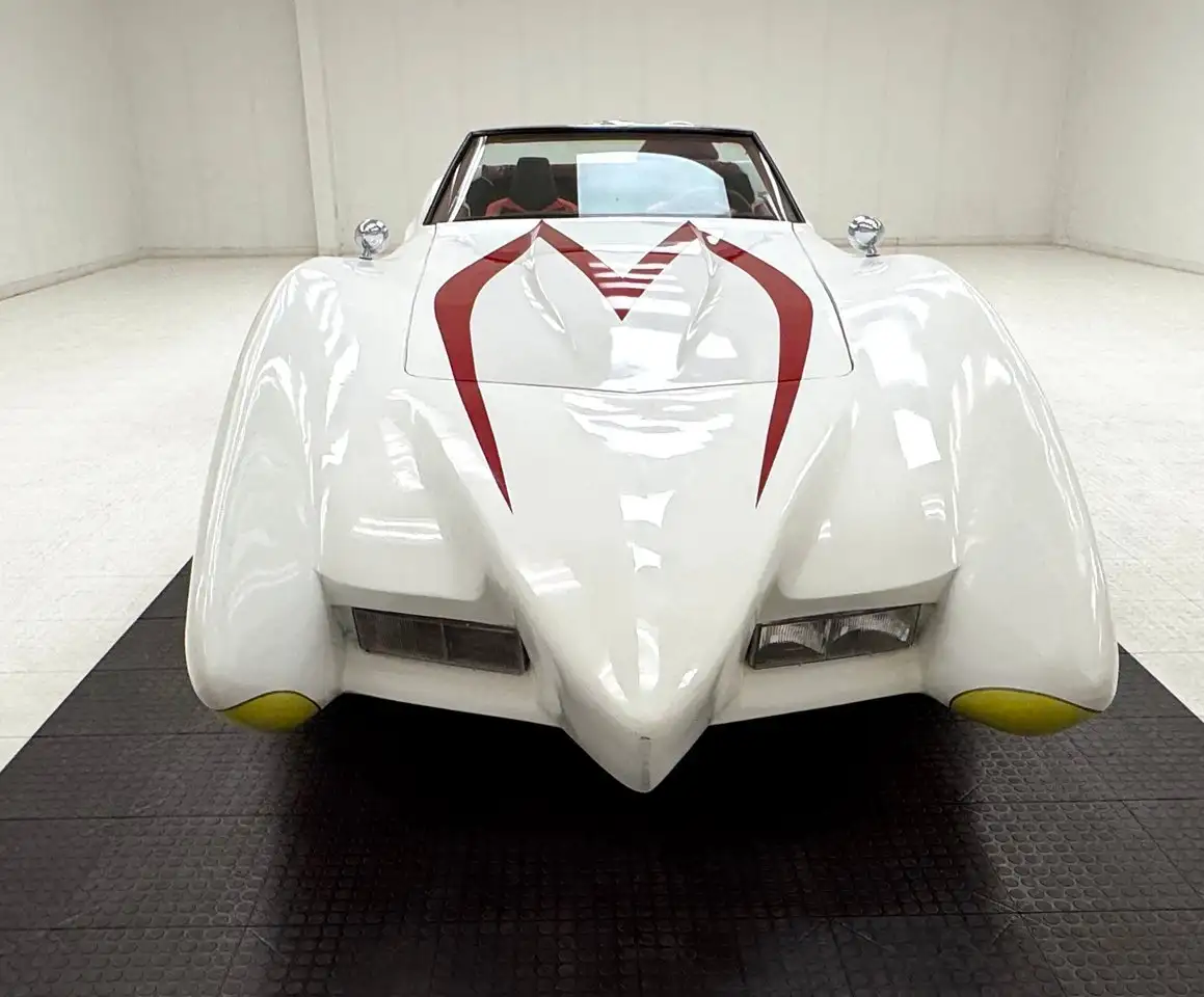 Chevrolet Corvette Convertible Mach 5 Replica, foto 8