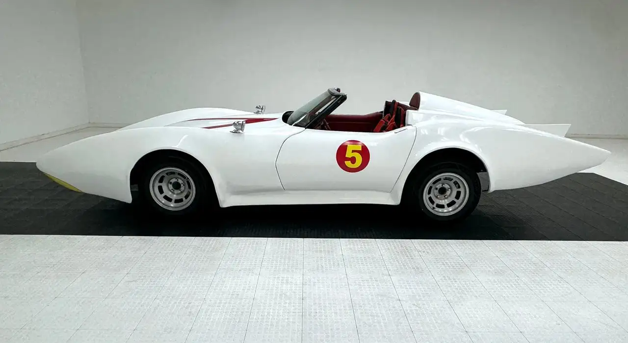 Chevrolet Corvette Convertible Mach 5 Replica, foto 2
