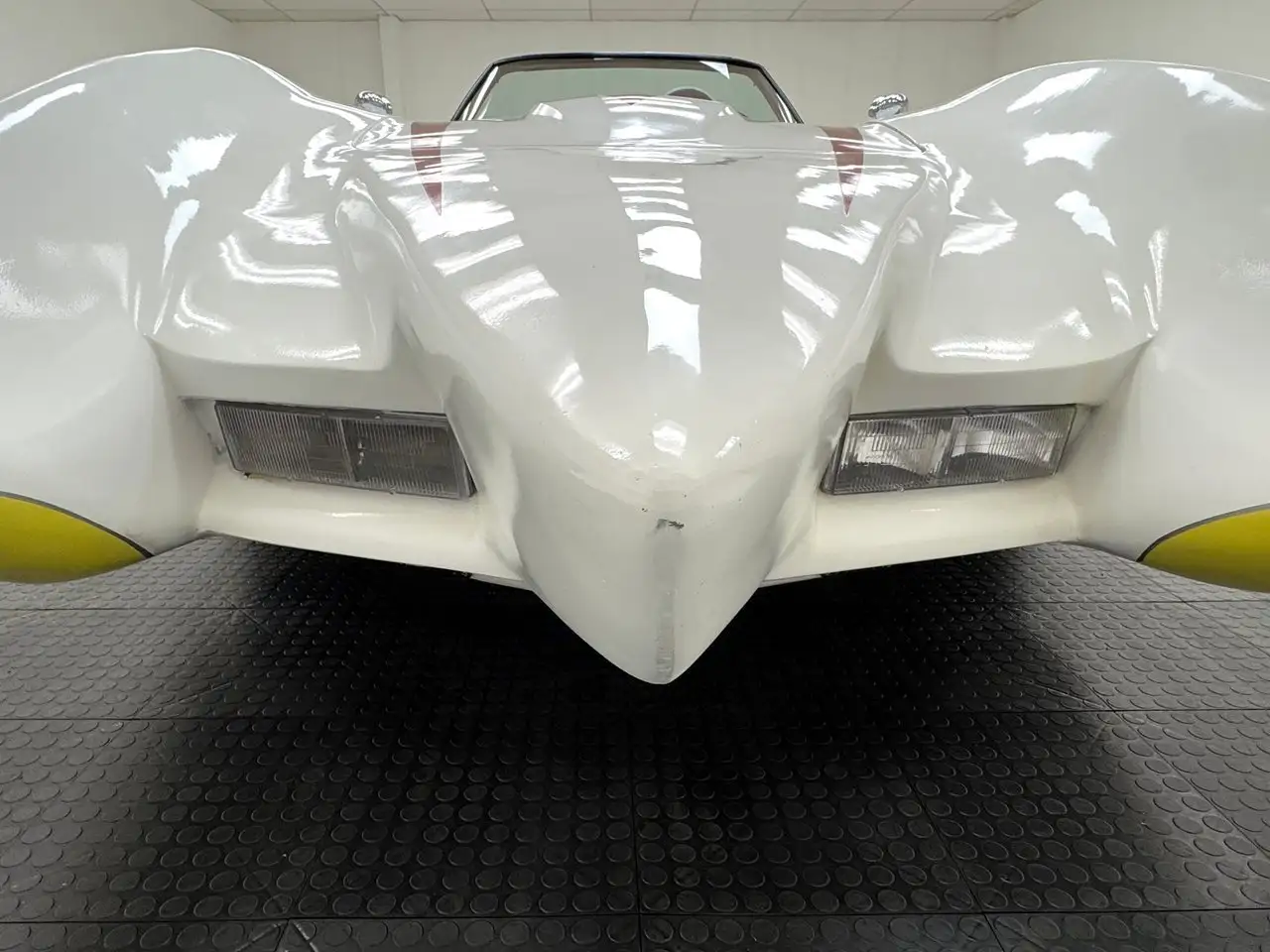 Chevrolet Corvette Convertible Mach 5 Replica, foto 9