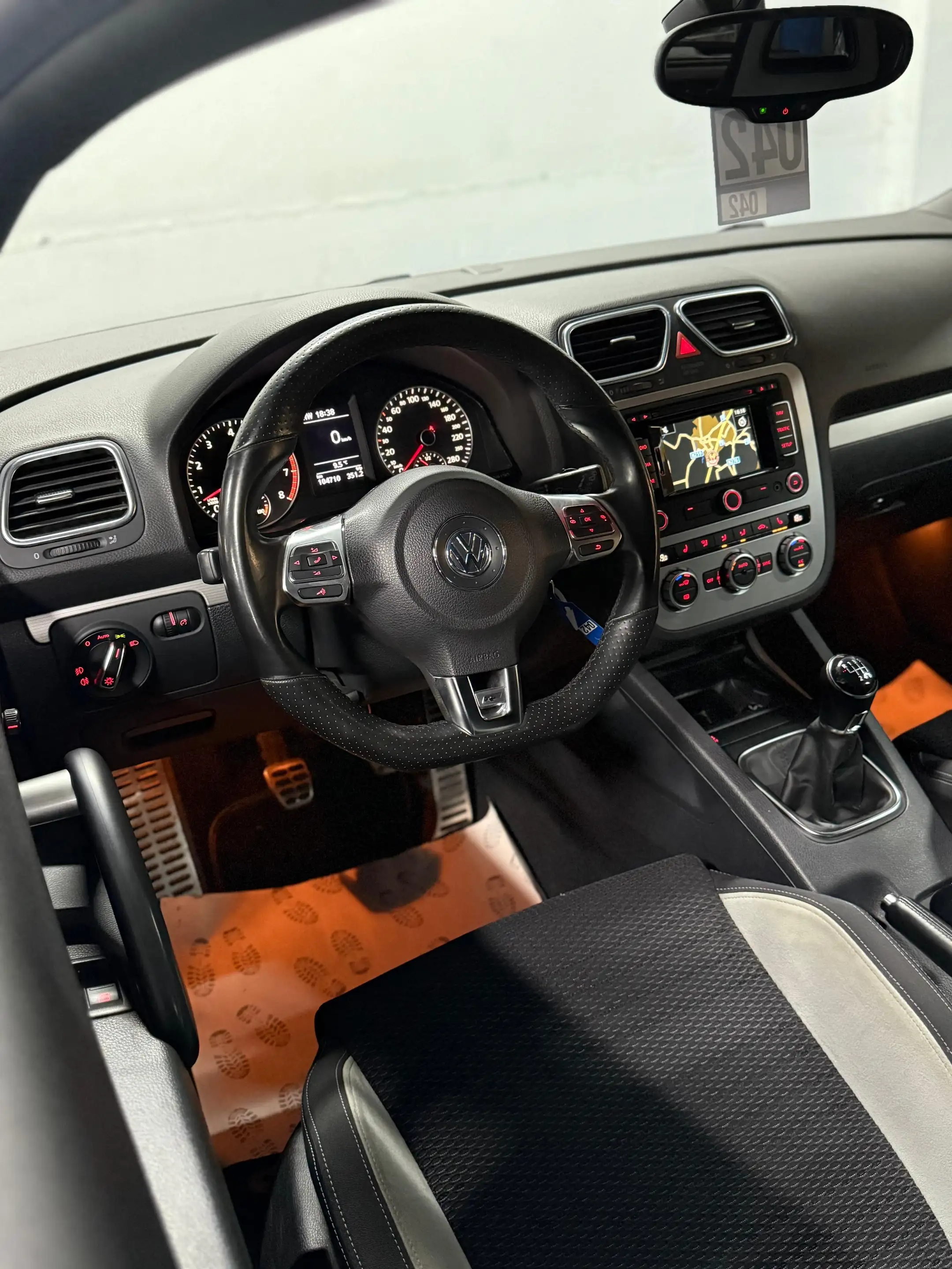 Volkswagen Scirocco Scirocco 1.4 TSI  R-LINE — photo 14
