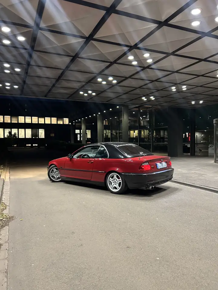BMW 330 Ci, foto 1