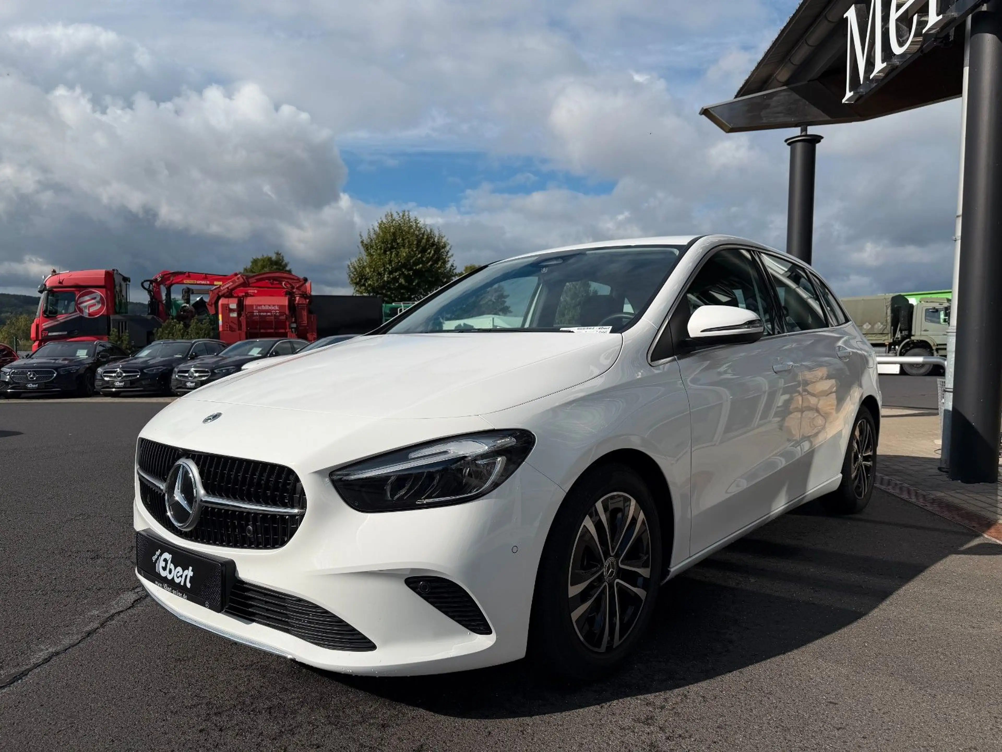 Mercedes-Benz B 200 d PROGRESSIVE+LED+LENKRADHEIZ+PARK+SPIEGEL+ — photo 2