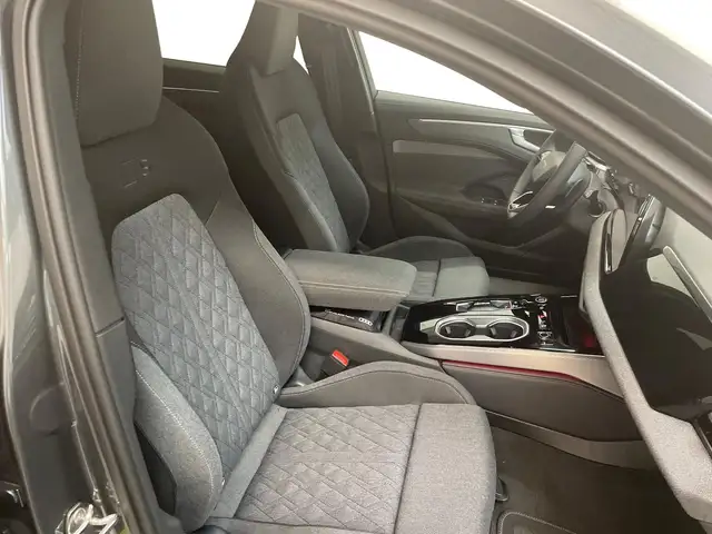 Audi A6 Avant S-Line 2.0 TDI 204PS/150kW Quattro Prolin... Ansicht 13