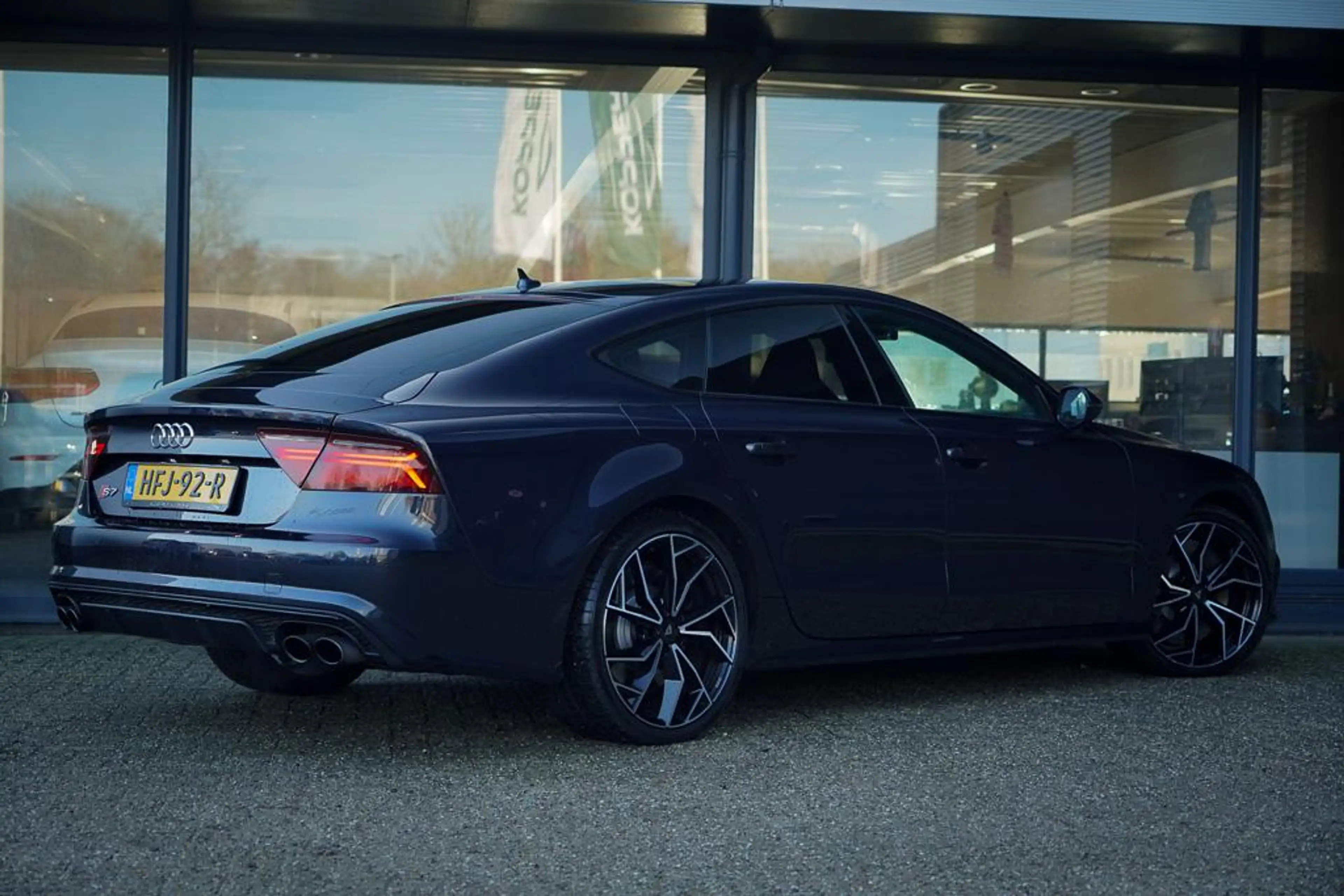 Audi S7 Sportback 4.0 TFSI A7 quattro Pro Line Plus / Luch — photo 4