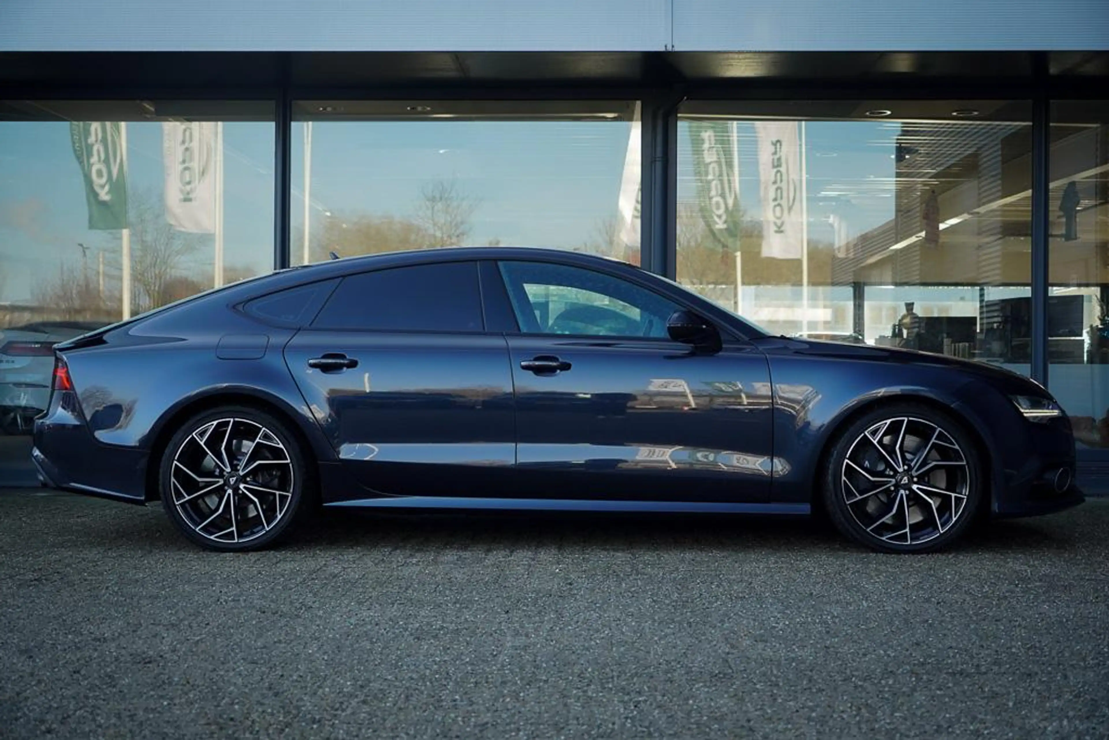 Audi S7 Sportback 4.0 TFSI A7 quattro Pro Line Plus / Luch — photo 13