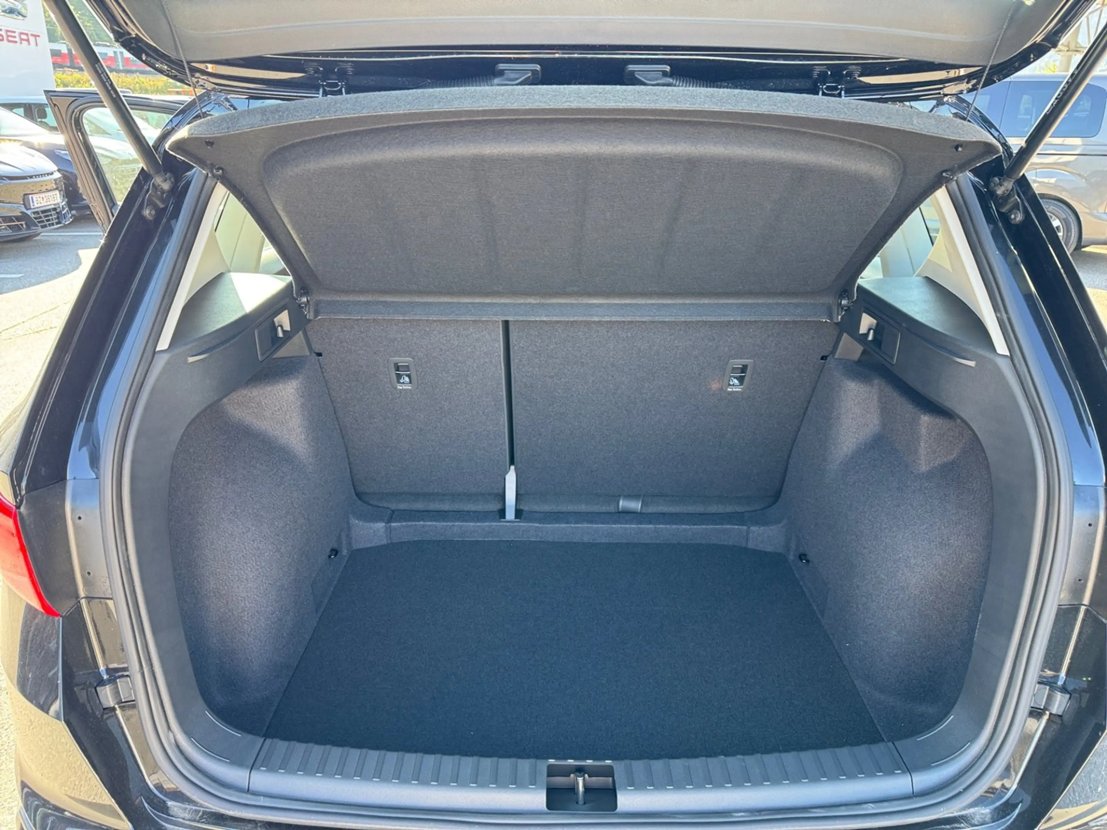 SEAT Ateca Reference Edition 1.0 TSI — photo 15
