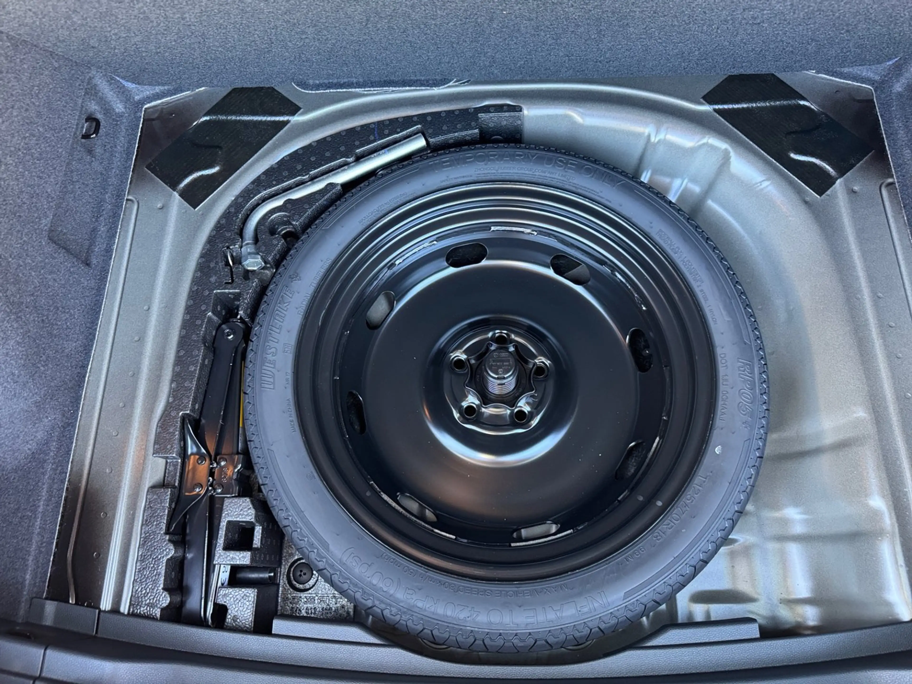 SEAT Ateca Reference Edition 1.0 TSI — photo 16