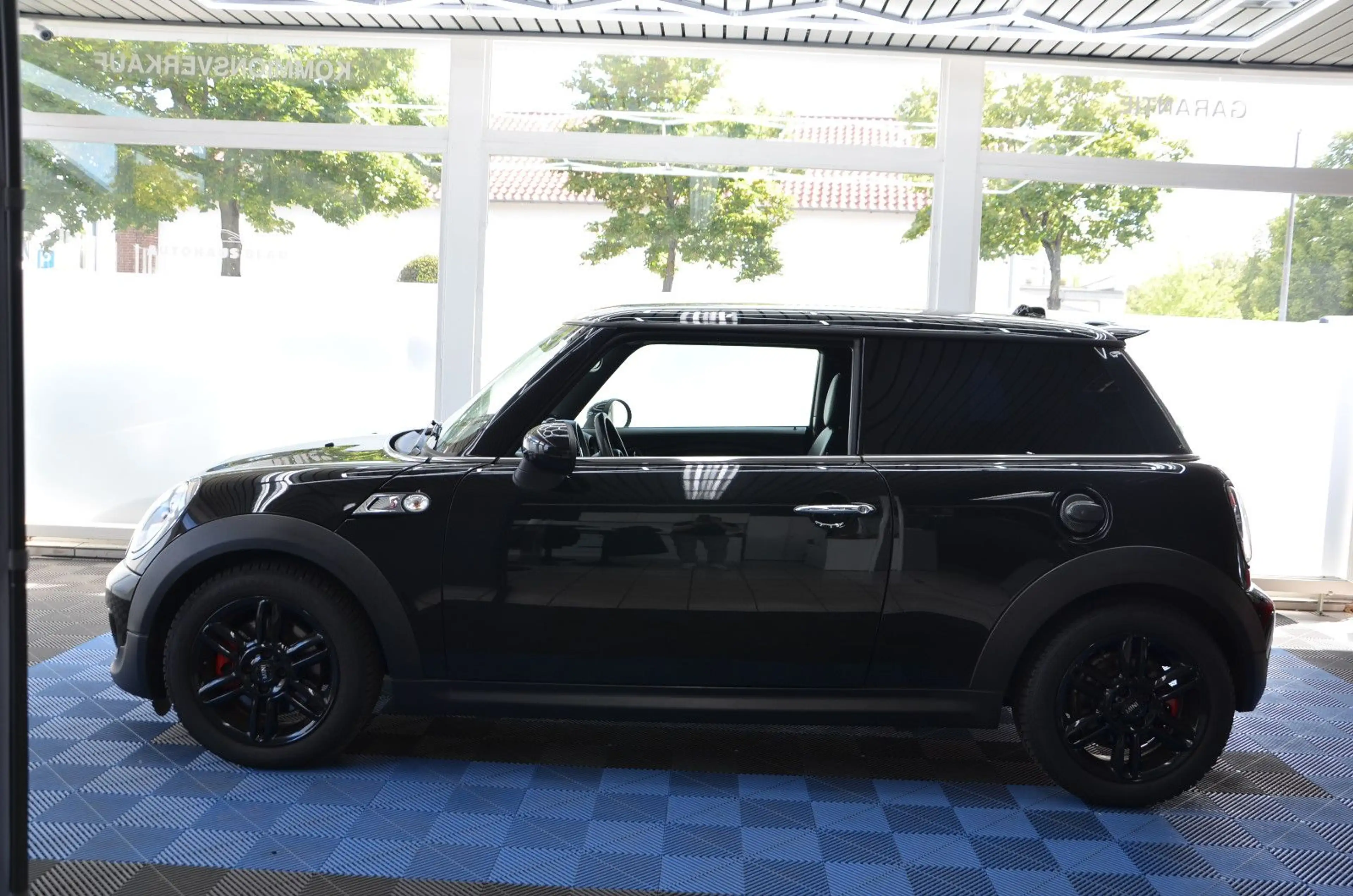 MINI Cooper S *AUTOMATIK*LEDER*NAVI*SITZHZG*TÜV 03-27 — photo 7