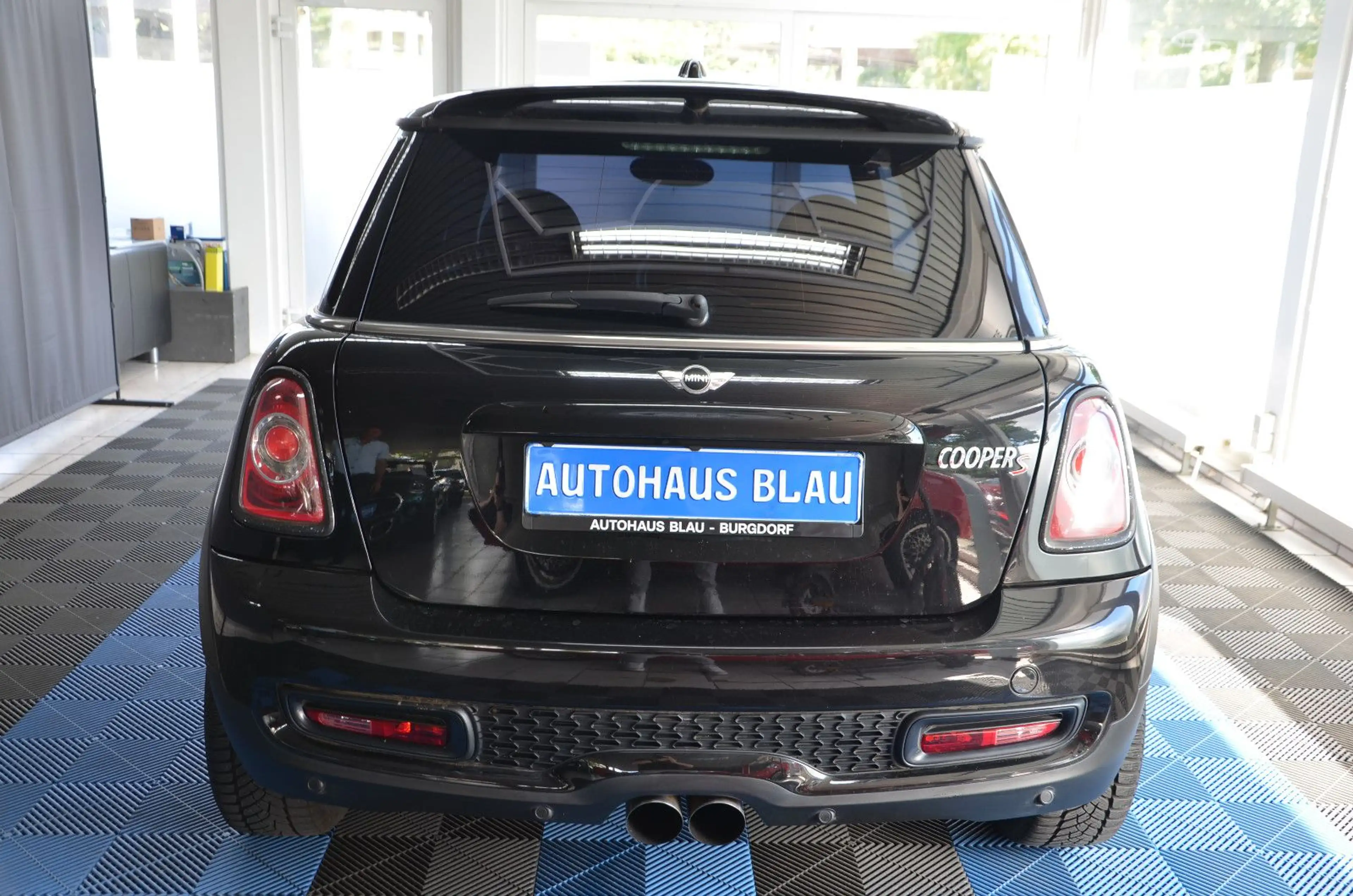 MINI Cooper S *AUTOMATIK*LEDER*NAVI*SITZHZG*TÜV 03-27 — photo 5
