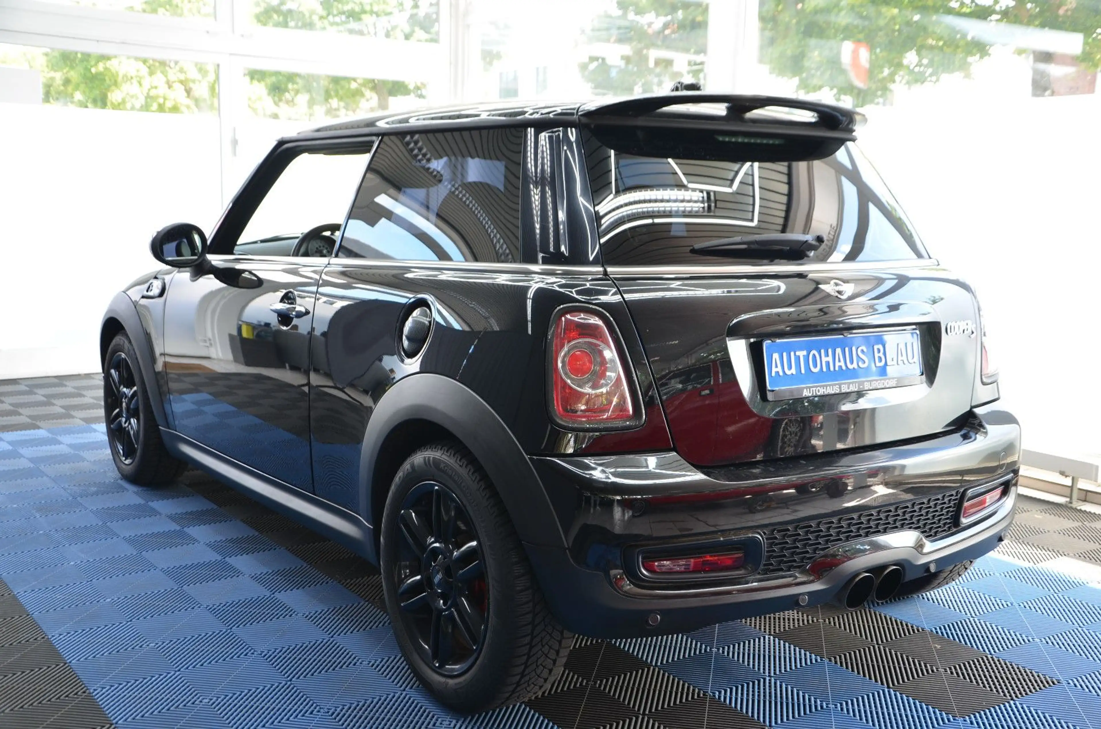 MINI Cooper S *AUTOMATIK*LEDER*NAVI*SITZHZG*TÜV 03-27 — photo 6