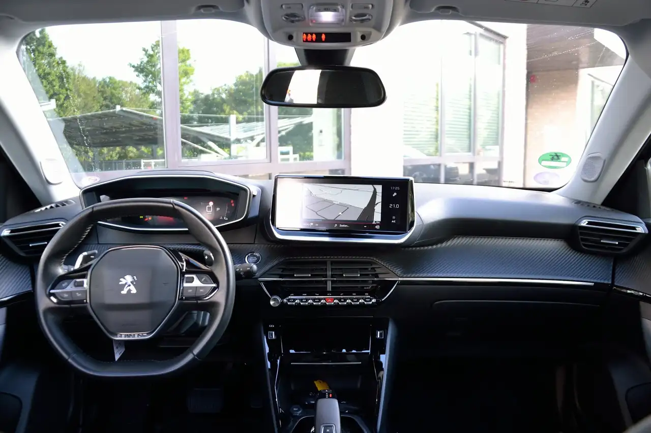 Peugeot 2008 1.2 PureTech 130PK Allure Navigatie Trekhaak, миниатюра 7