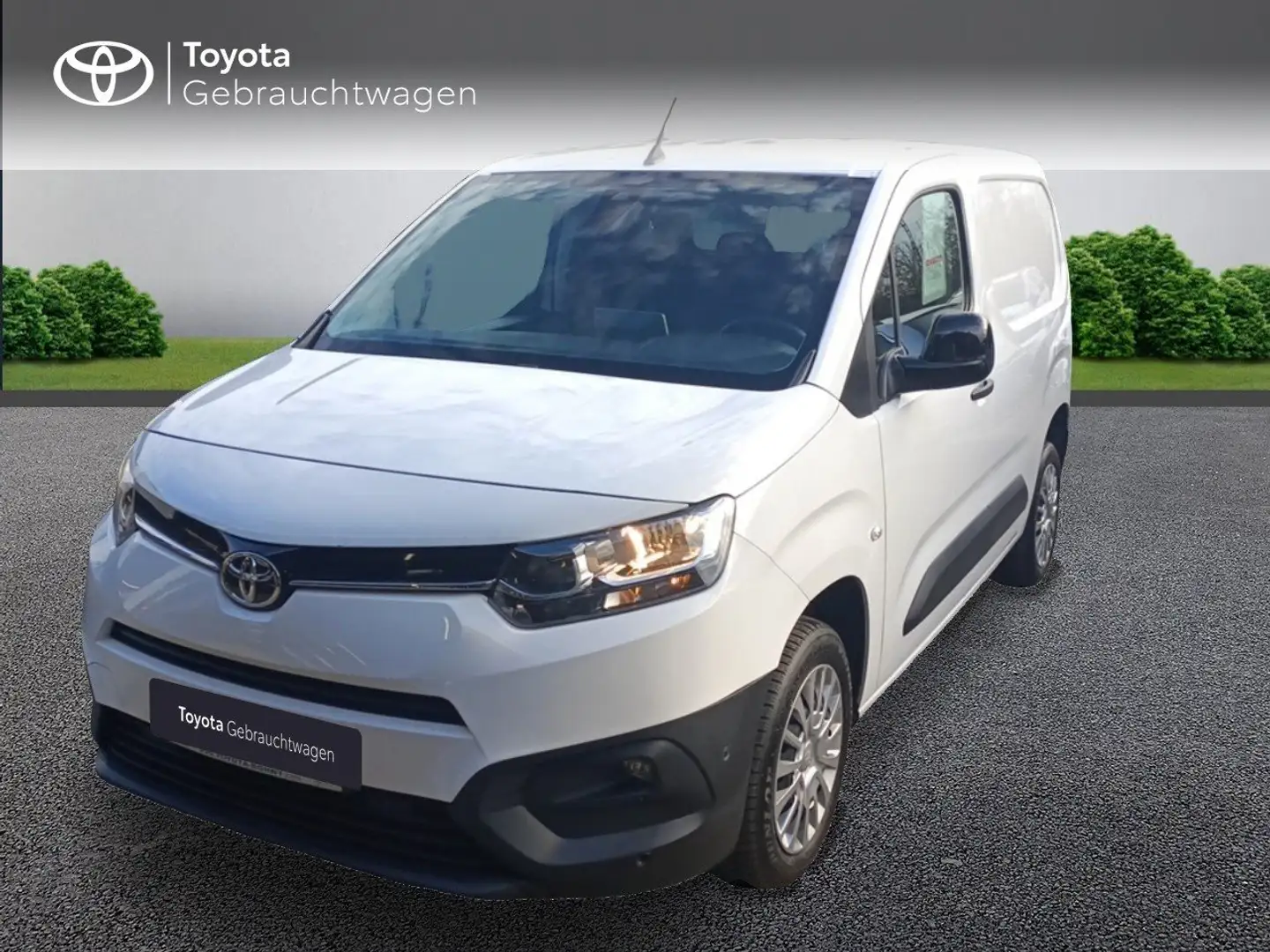 Toyota Proace City L1 Meister 1,5 D-45D 4-Türer Navi AHK Weiß - 2