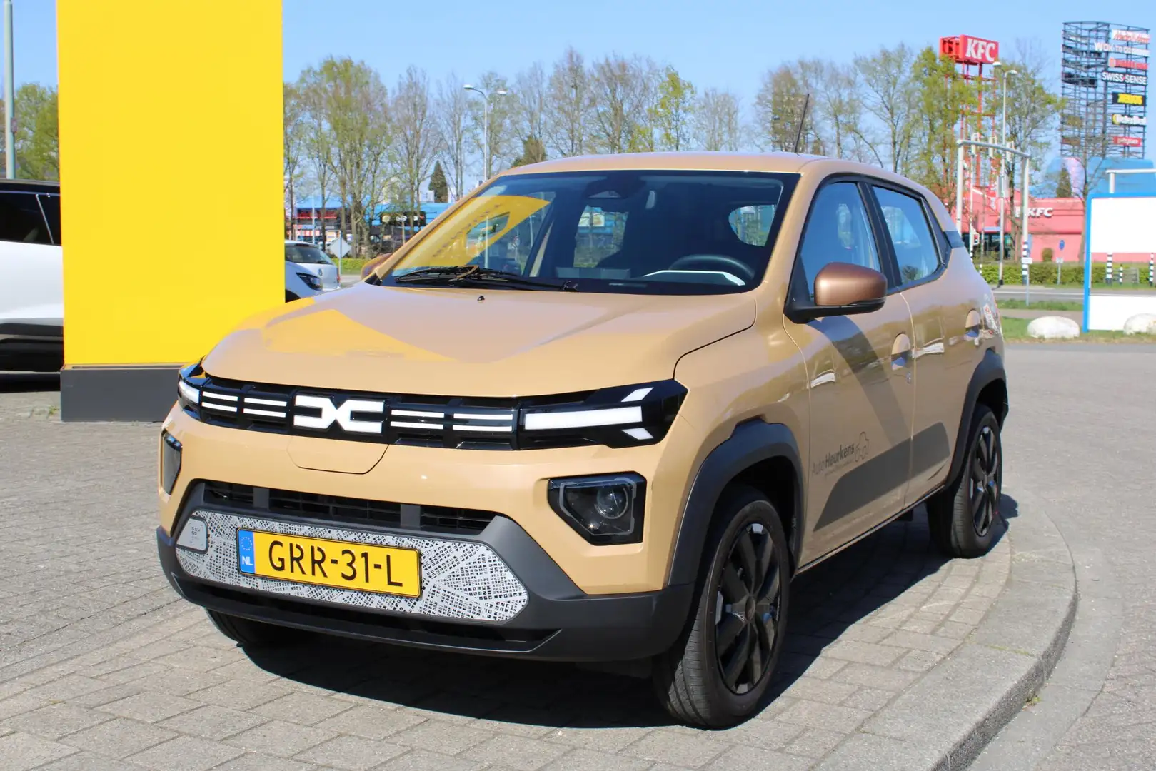 Dacia Spring Electric 65 Extreme | BTW-Auto | Navigatie | Demo Brun - 2