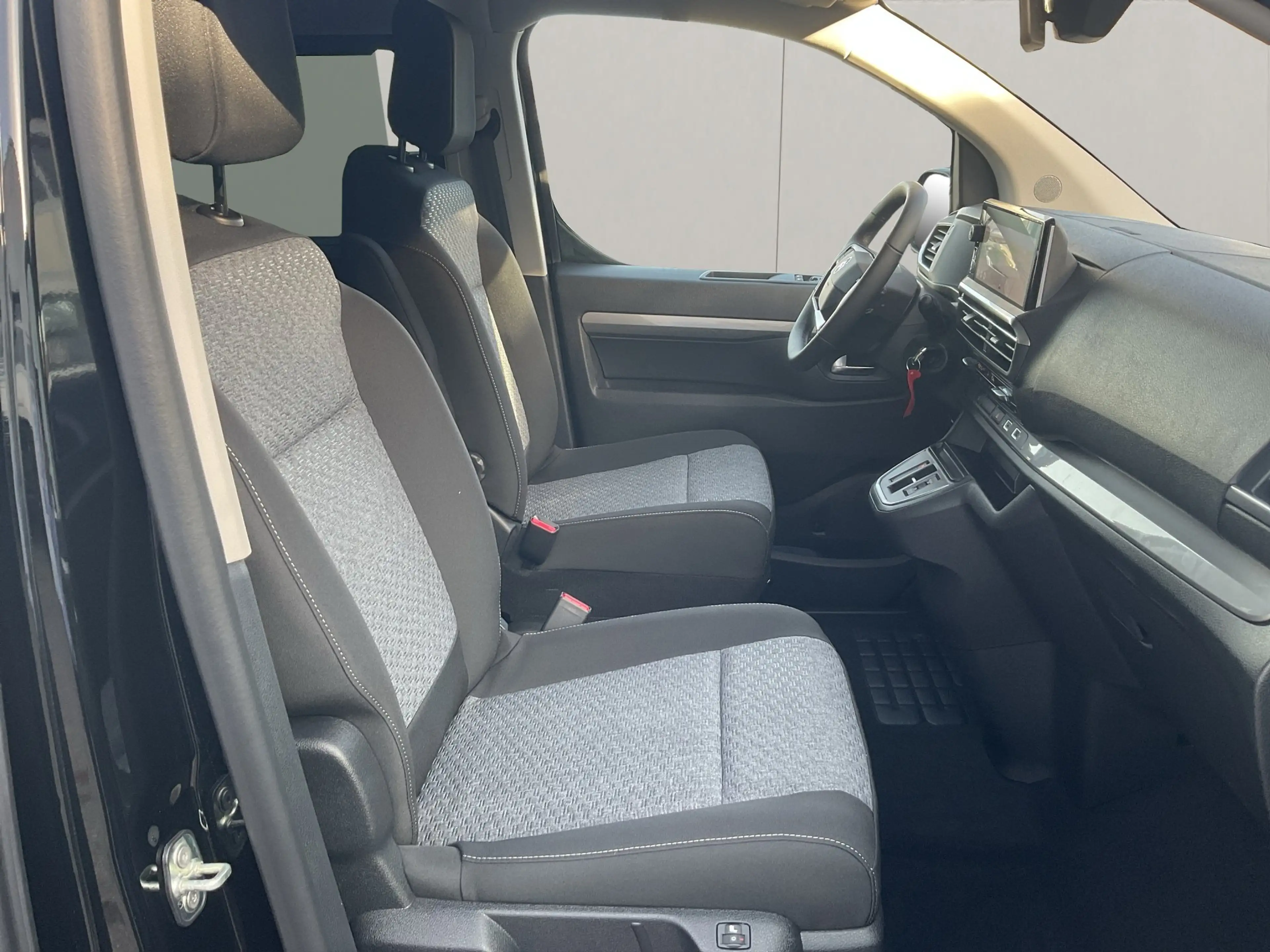 Citroen Spacetourer 2.2 Diesel 180 Plus M *AHK*Klimaauto. — photo 16
