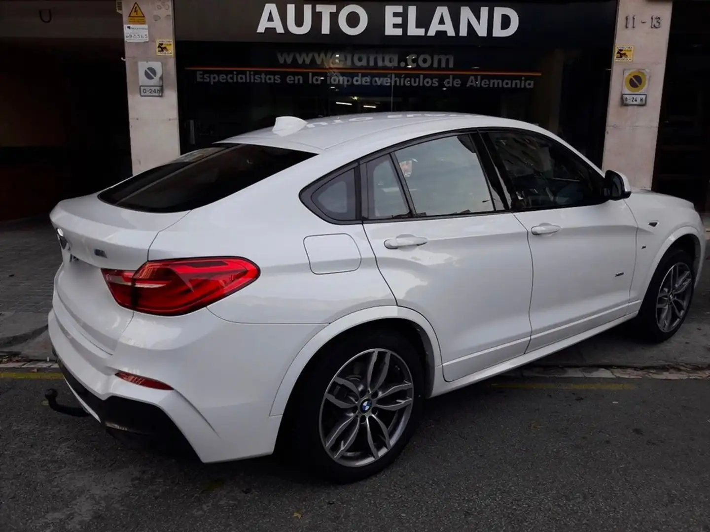 BMW X4 xDrive 20dA Weiß - 1