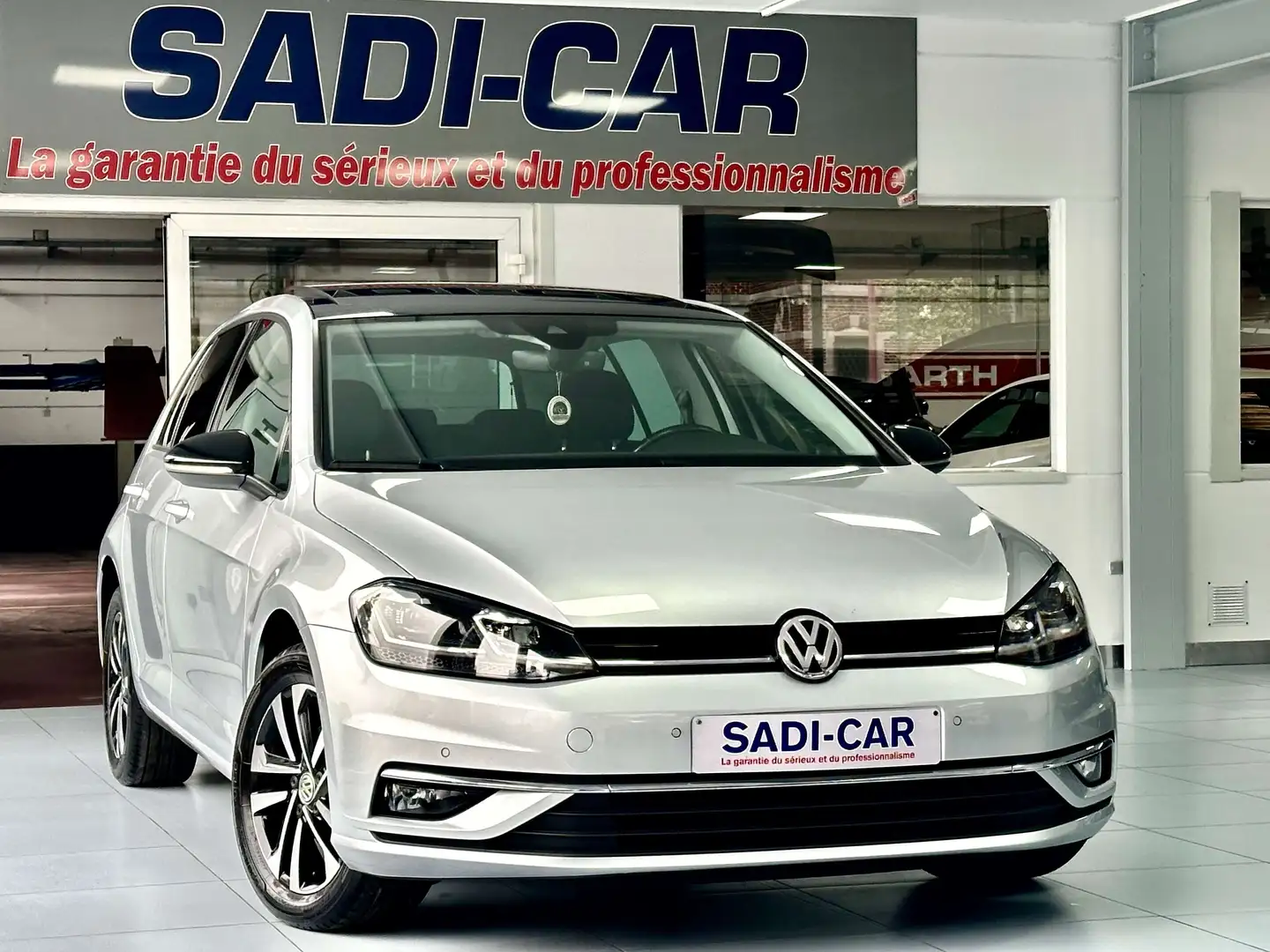 Volkswagen Golf 1.0 TSI 115cv IQ DRIVE - Comfortline 5P Zilver - 1