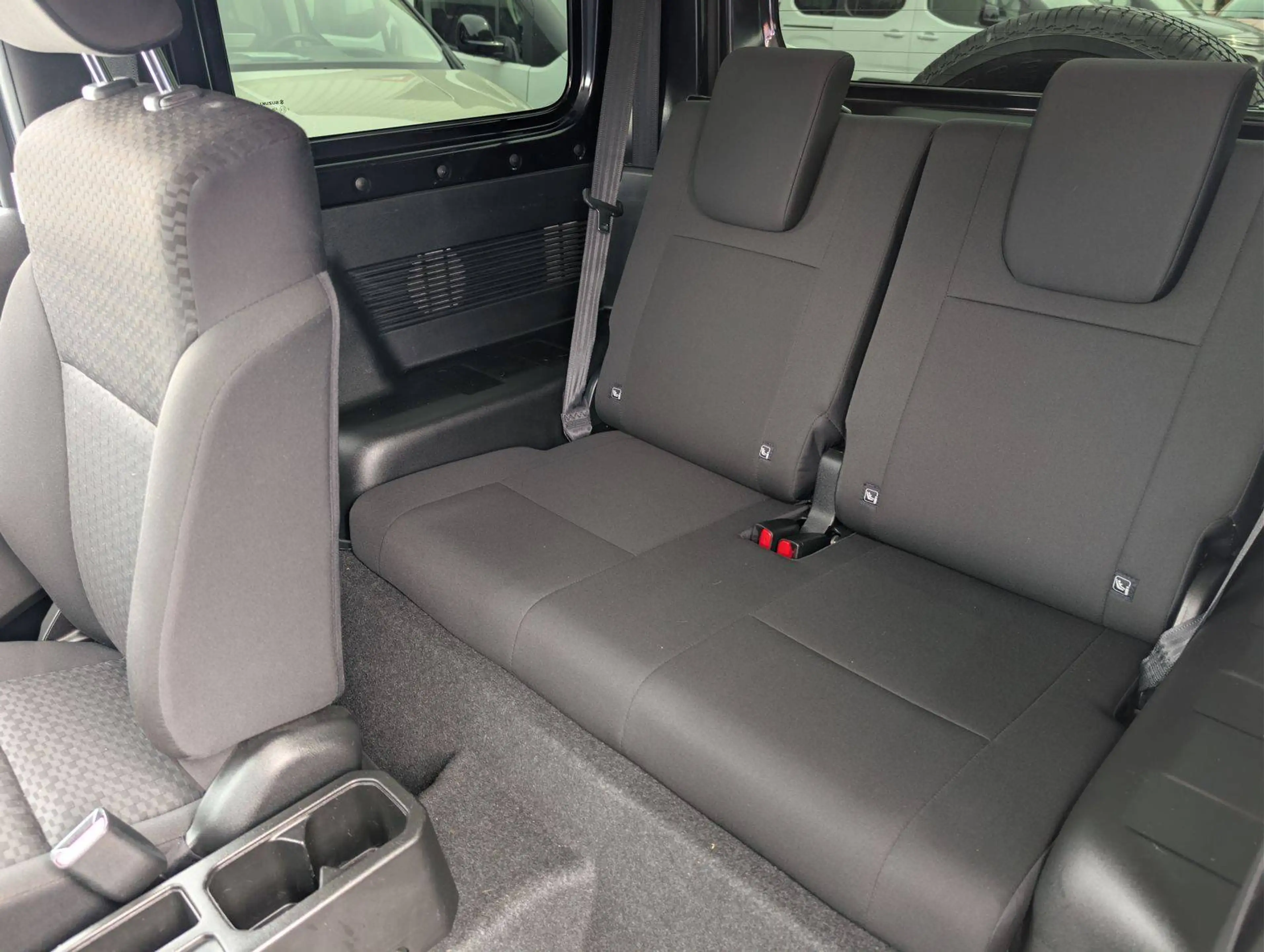 Suzuki Jimny Comfort+ AllGrip Navi+Cam/Klimaaut./Alu — photo 9