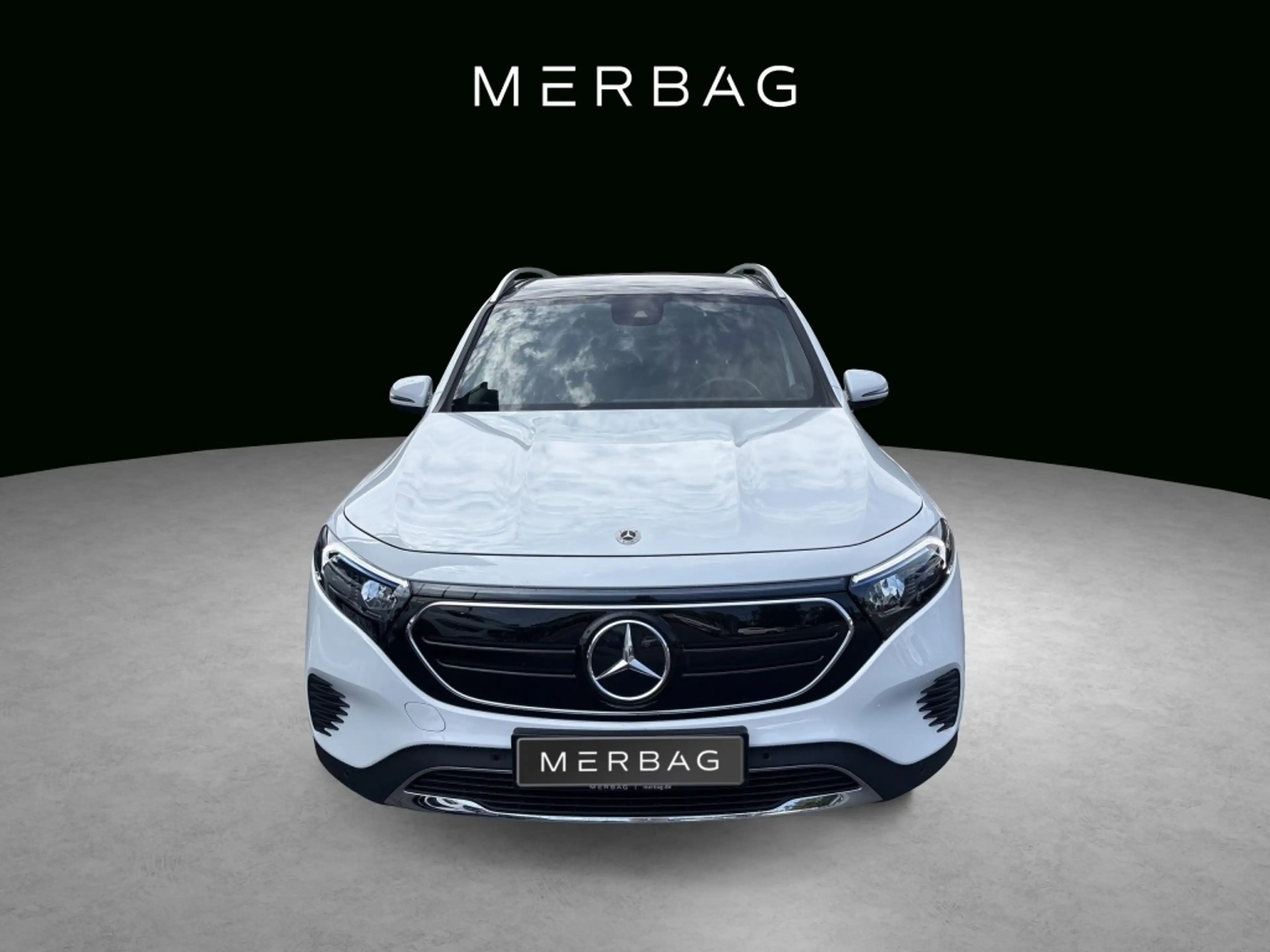 Mercedes-Benz EQB 300 4MATIC Progr. PANO SOUND NAVI MEMORY — photo 2