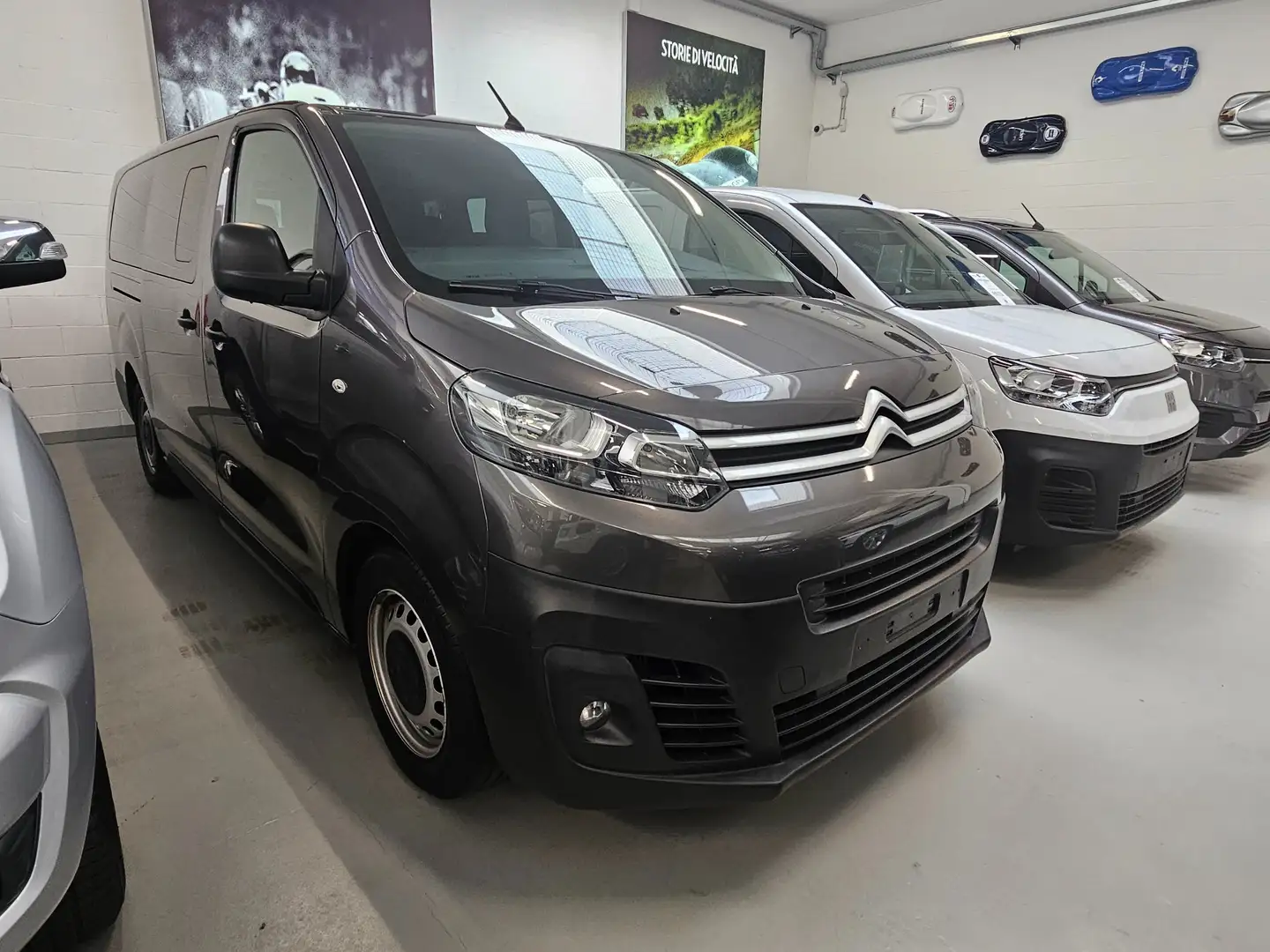 Citroen Jumpy Jumpy 1.5 hdi Comfort XL - 9 POSTI Grau - 1