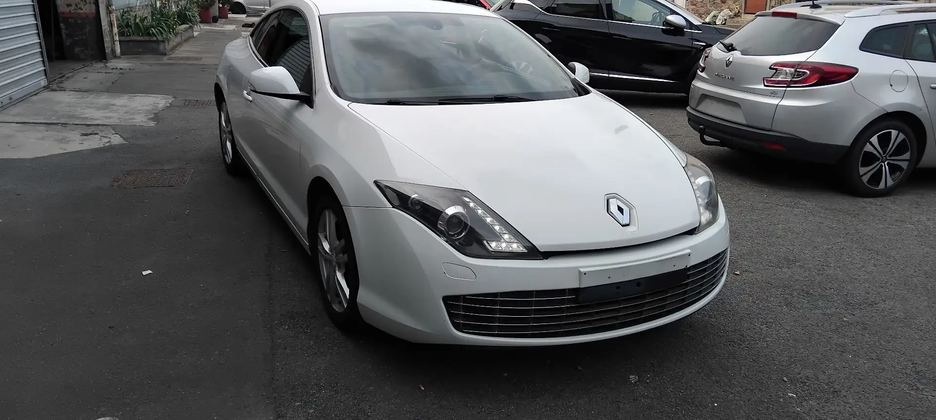 Renault Laguna Coupé 1.5 dCi 110 eco2 Intens - 1