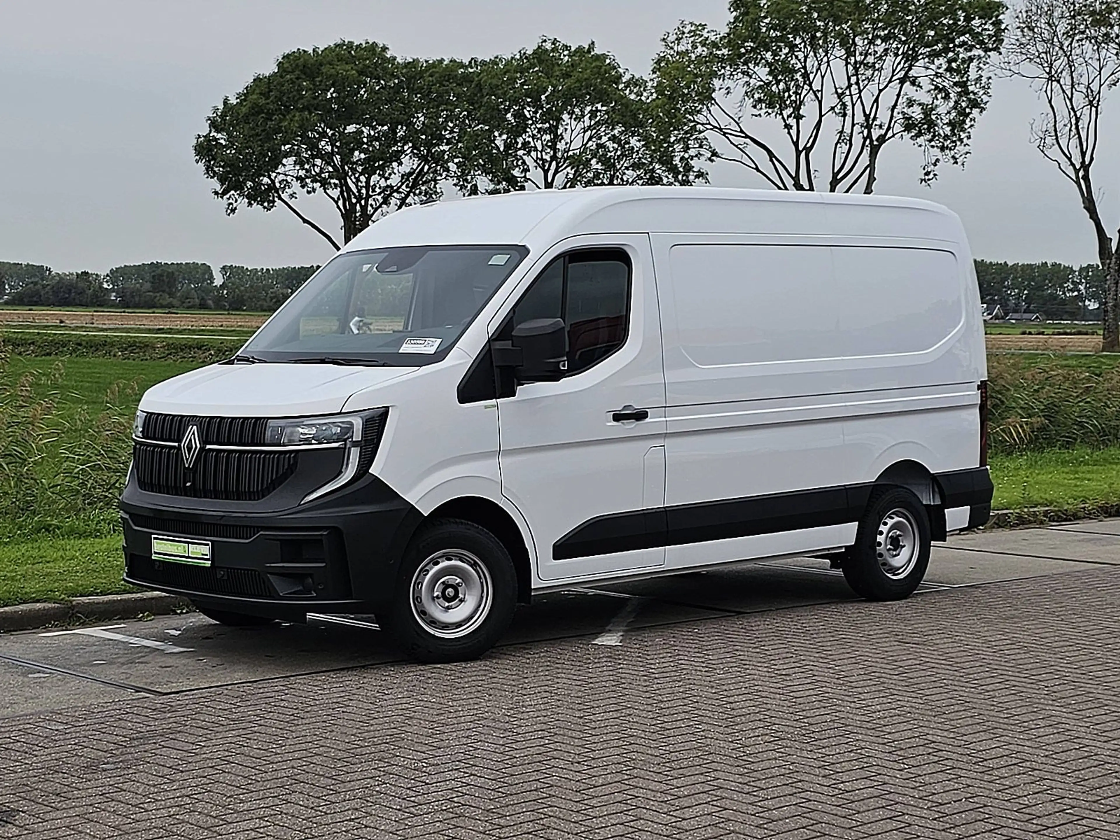 Renault Master 2.0 L2H2 LED Trekhaak — photo 2