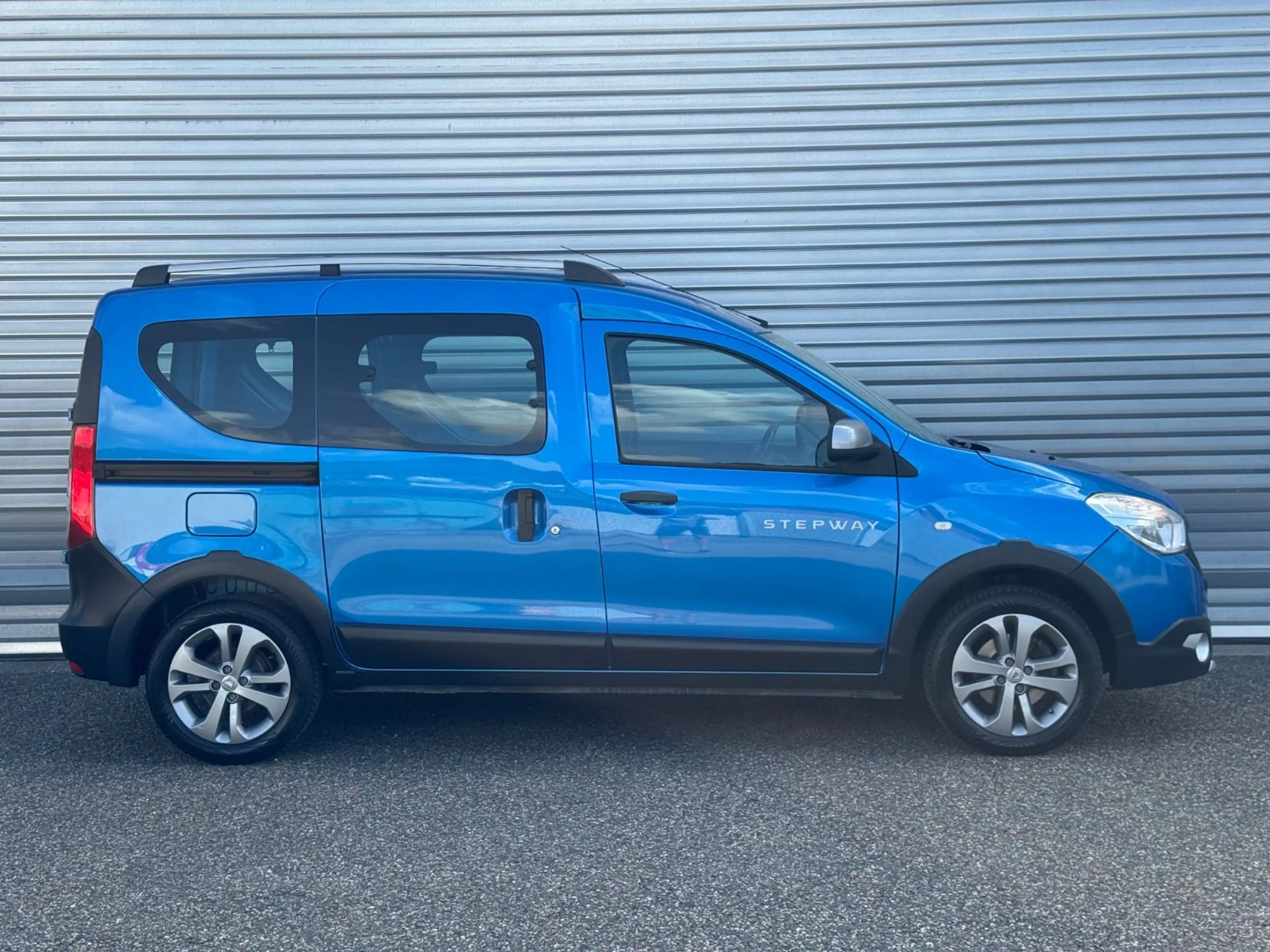 Dacia Dokker Stepway Top zustand — photo 7