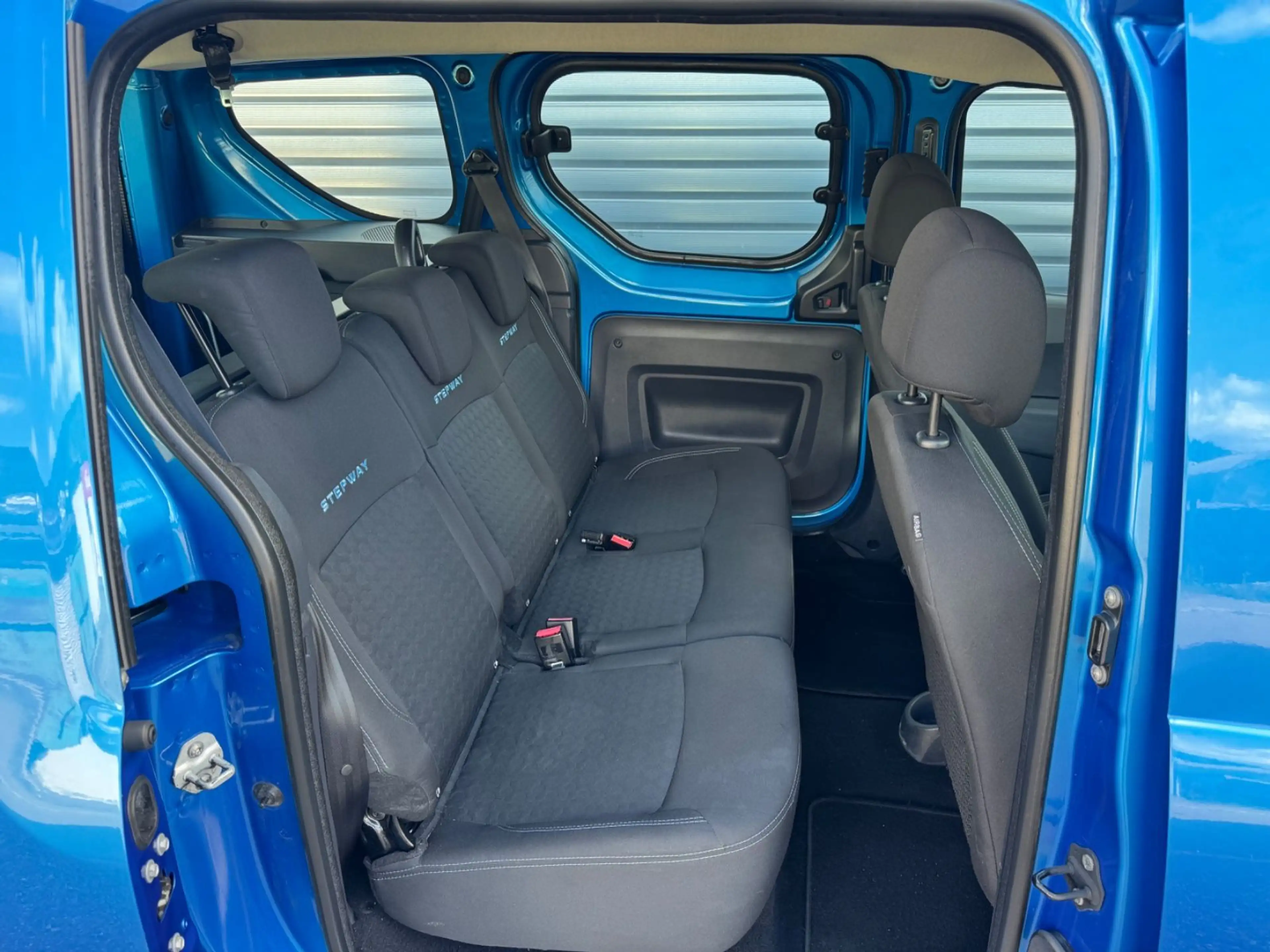 Dacia Dokker Stepway Top zustand — photo 13