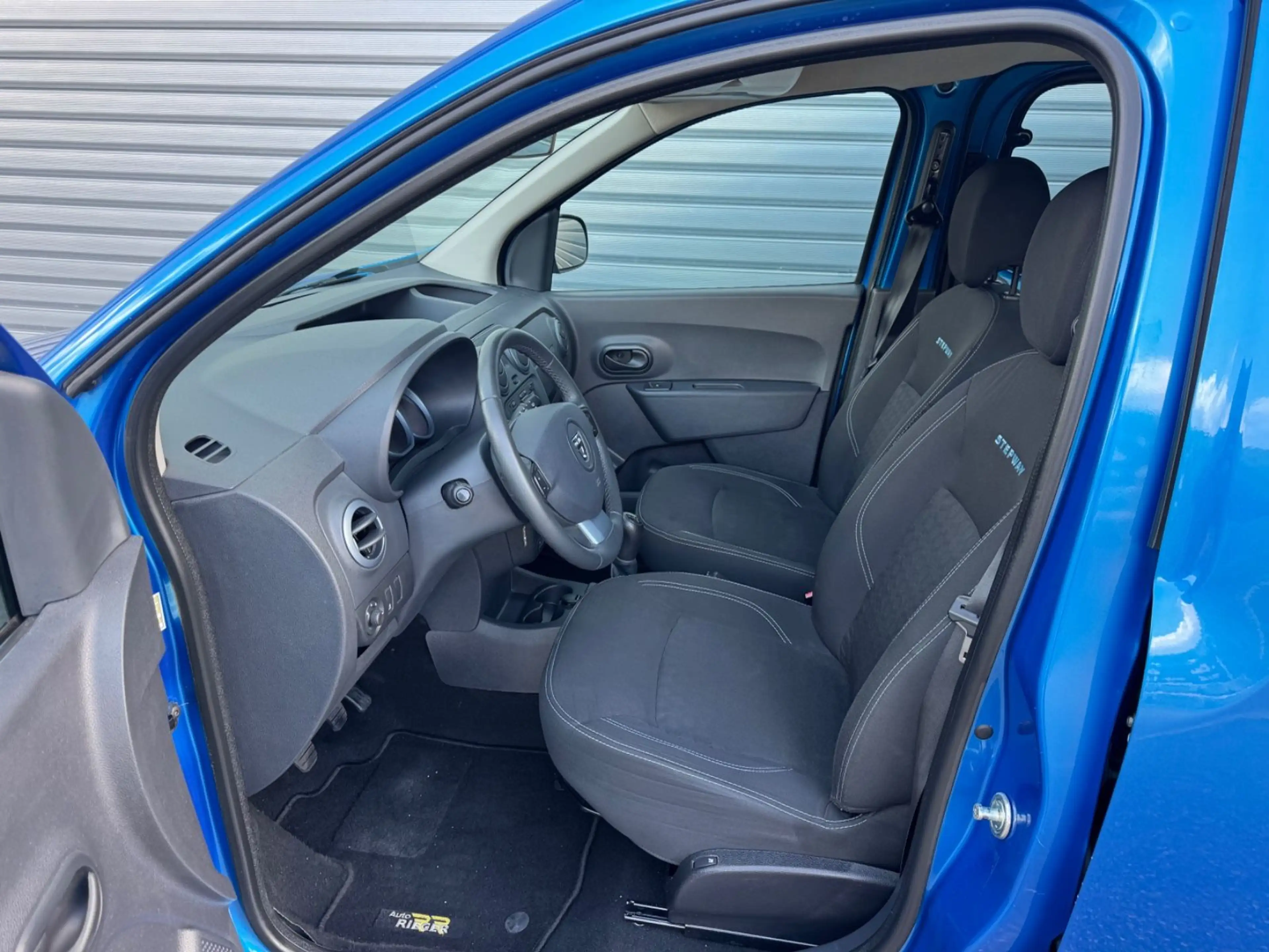Dacia Dokker Stepway Top zustand — photo 10