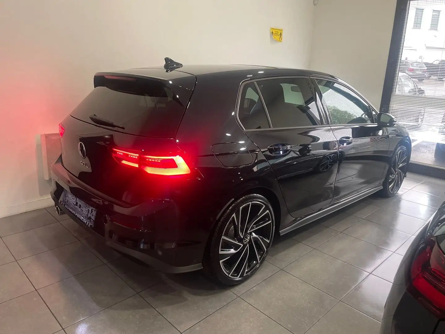 Volkswagen Golf 2.0 TDI SCR 200CH GTD DSG7 TOIT OUVRANT Noir - 2